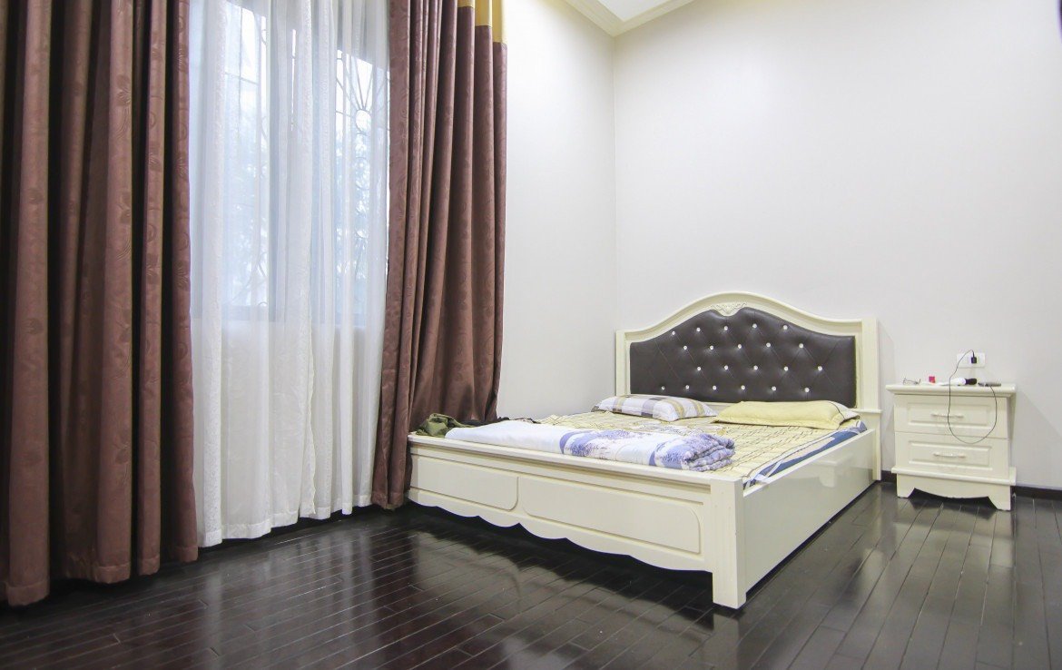 High-quality 200m2 villa for rent in Vinhomes Riverside Urban Town 13