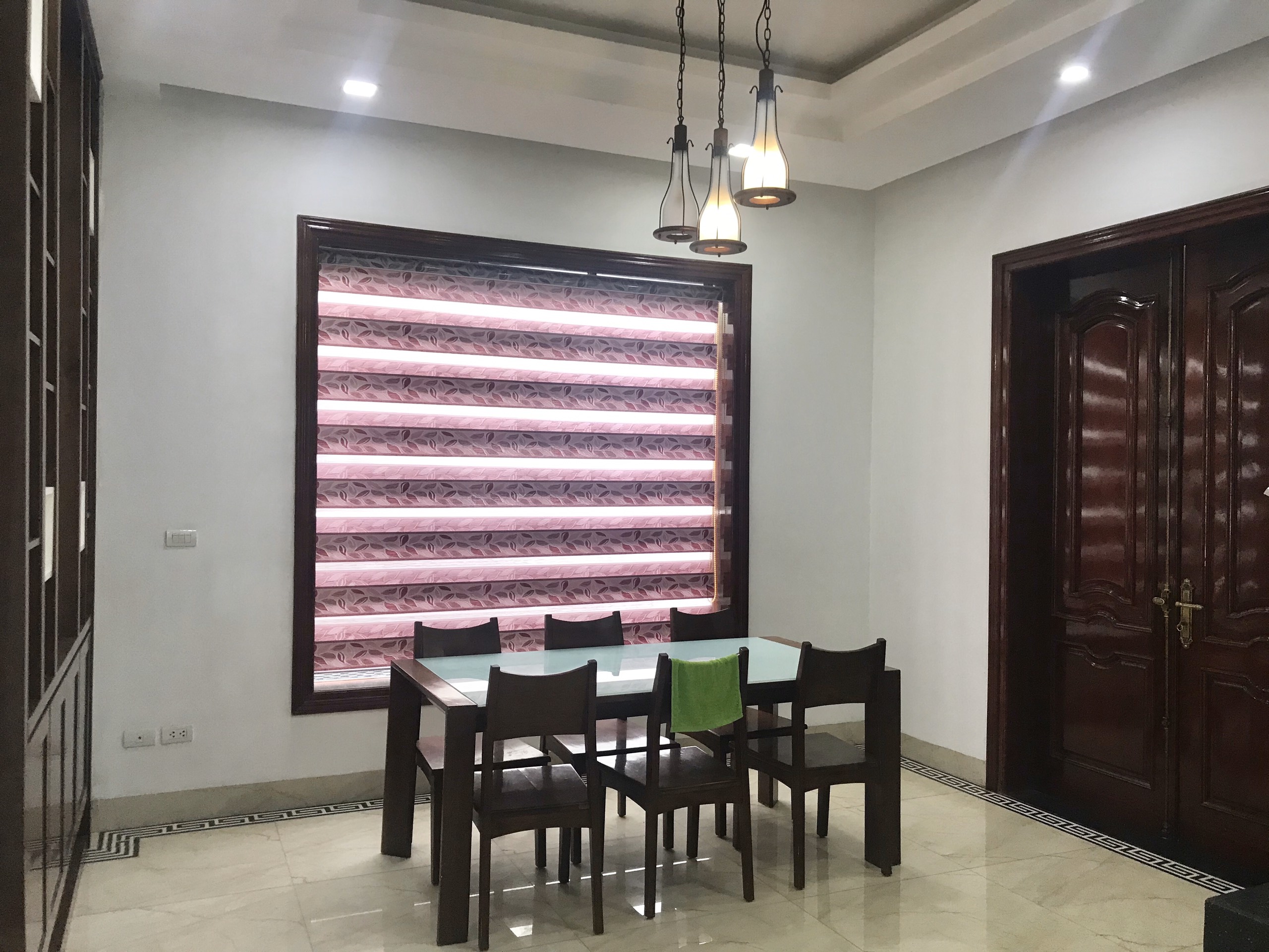 HOA PHUONG VINHOMES RIVERSIDE VILLAS FOR SALE WITH 4BR 12