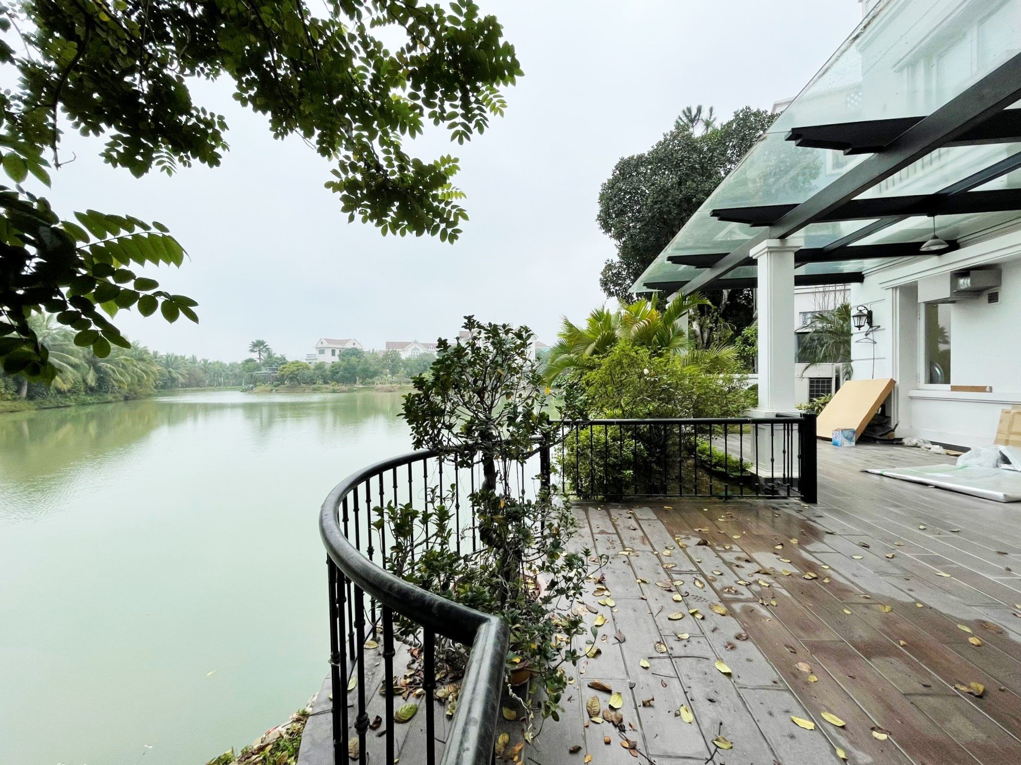 Incredible Bang Lang Villa for rent in Vinhomes Riverside, Long Bien District 18