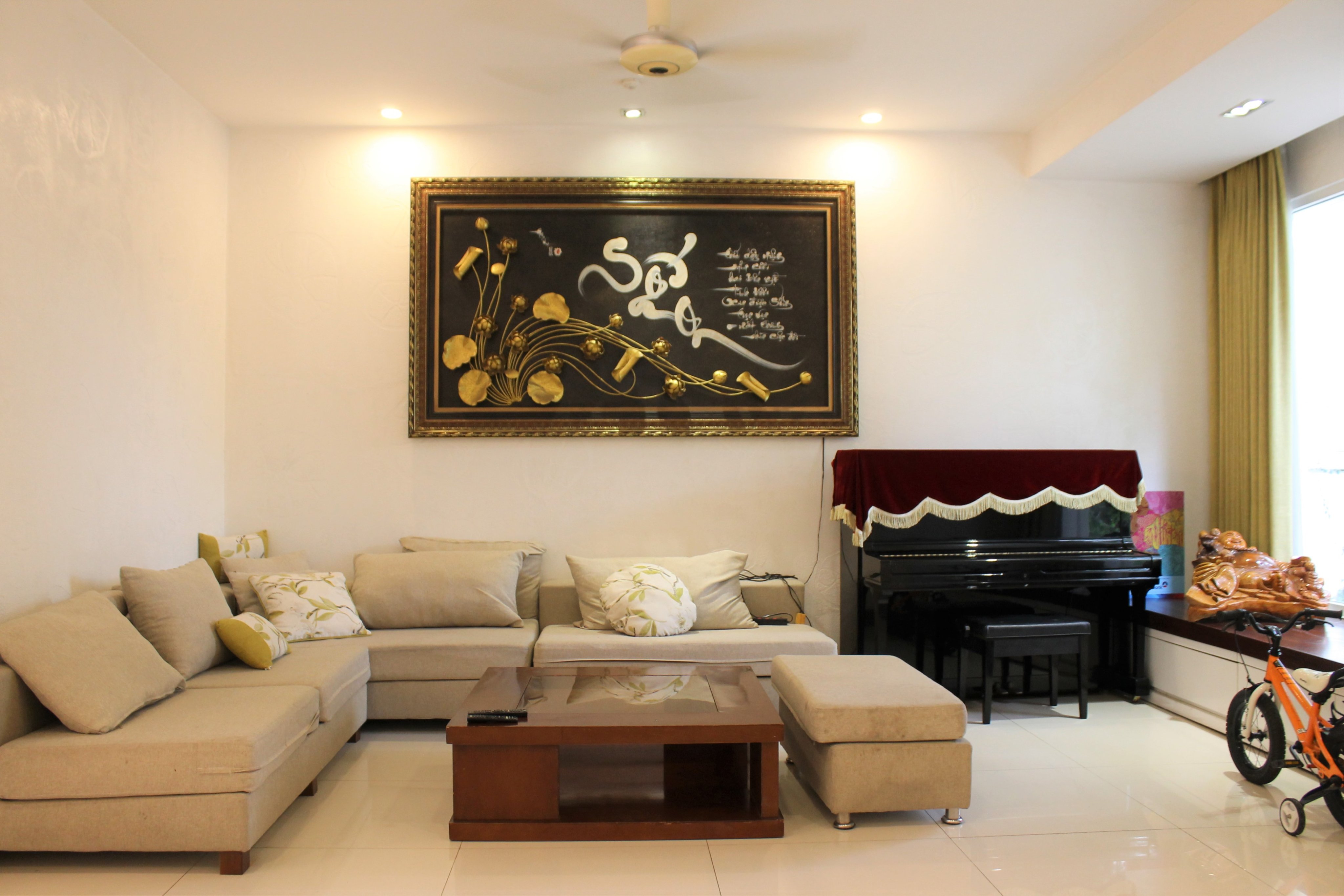 Fully Furnished 4 Bedrooms Semi- Detached Villa At Vinhomes Riverside To Lease, Next To BIS