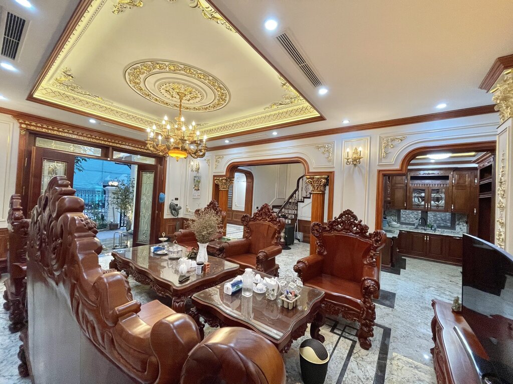 Neoclassical Detached villa for rent in Vinhomes The Harmony Urban Area