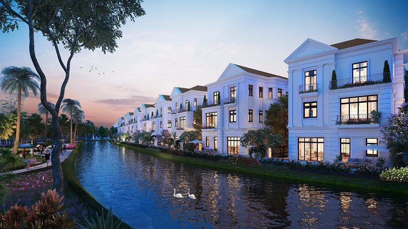 Vinhomes Riverside villas boast their convenience and lifestyle without the hustle and bustle