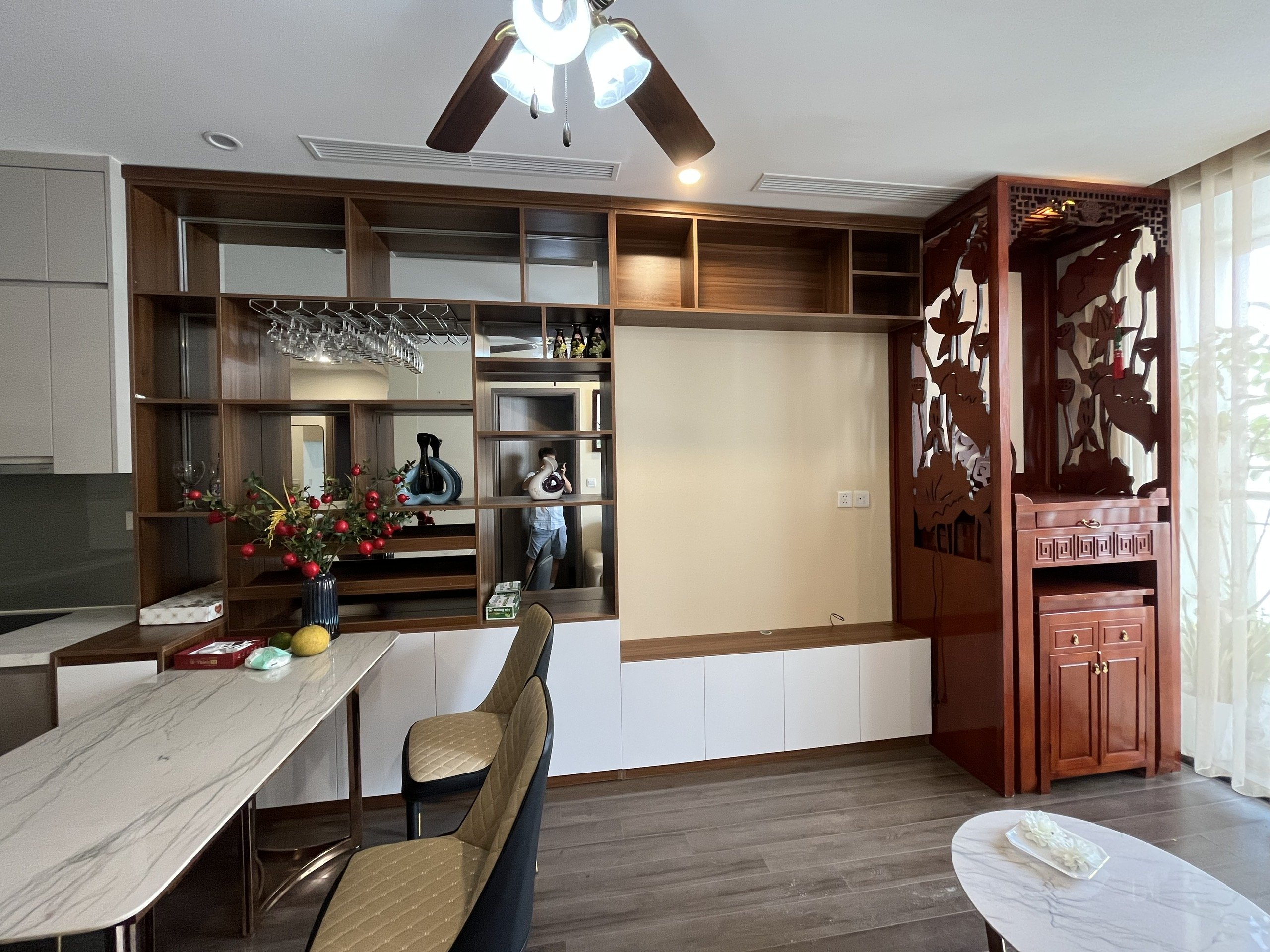 2 Bedroom Apartment for rent with full furniture of S6B building at Vinhomes Symphony 2