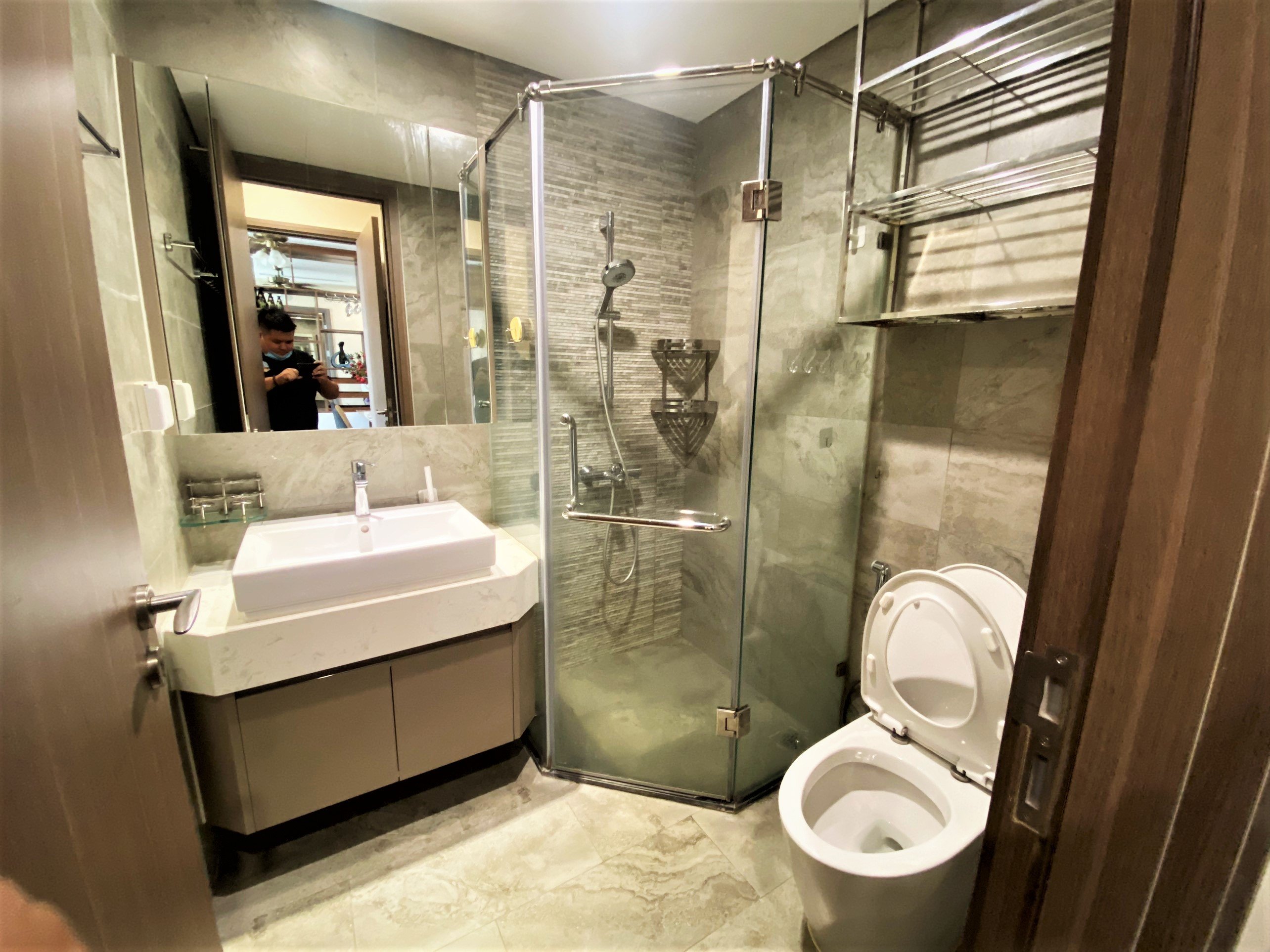2 Bedroom Apartment for rent with full furniture of S6B building at Vinhomes Symphony 9
