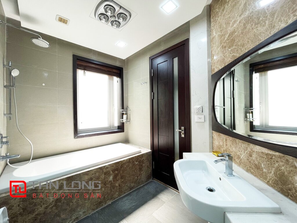 200sqm Villa for rent in Vinhomes Riverside Long Bien 13
