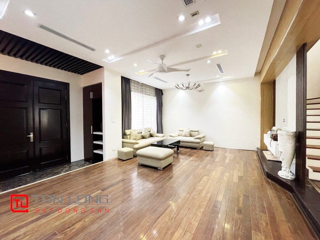 200sqm Villa for rent in Vinhomes Riverside Long Bien 3