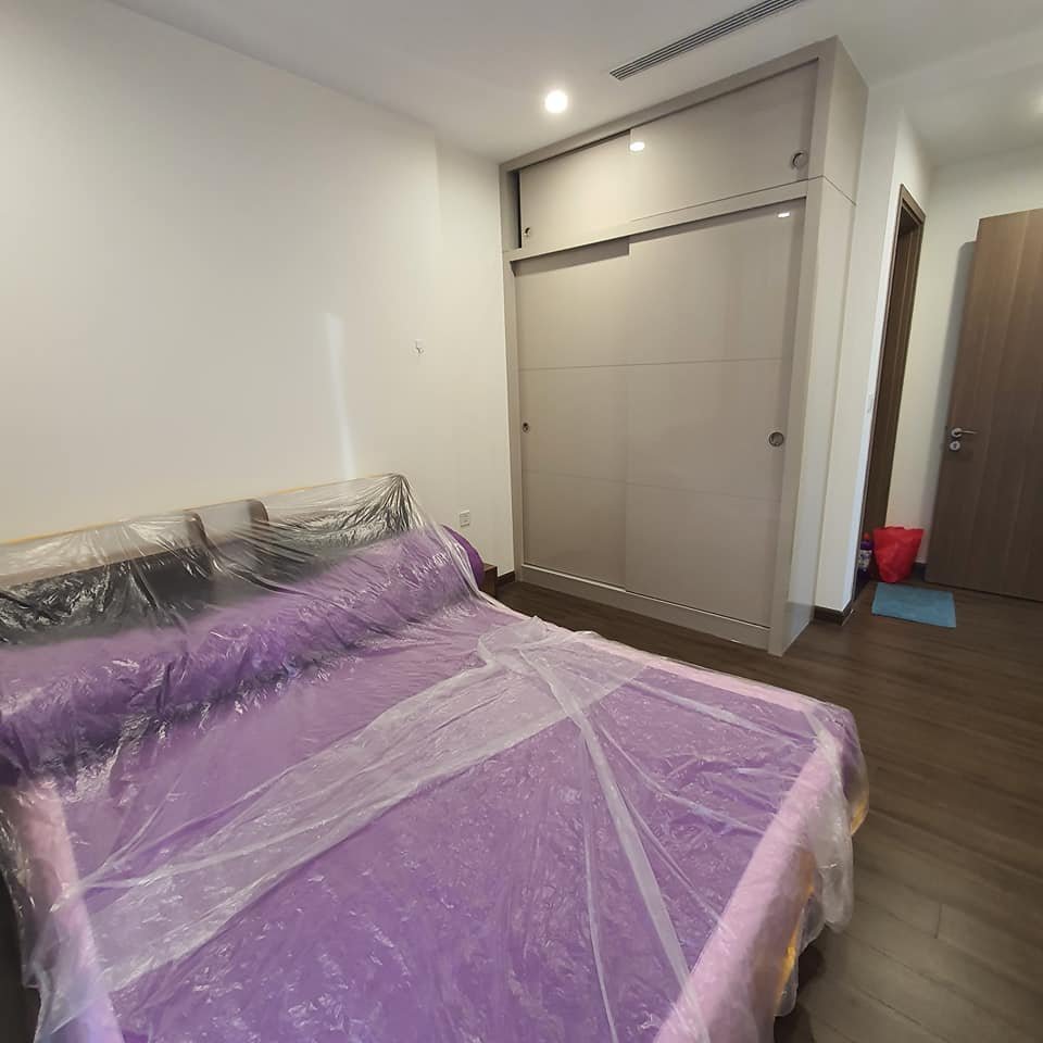 3 bedroom apartment for rent with full furniture in S6A building at Vinhomes Symphony 4