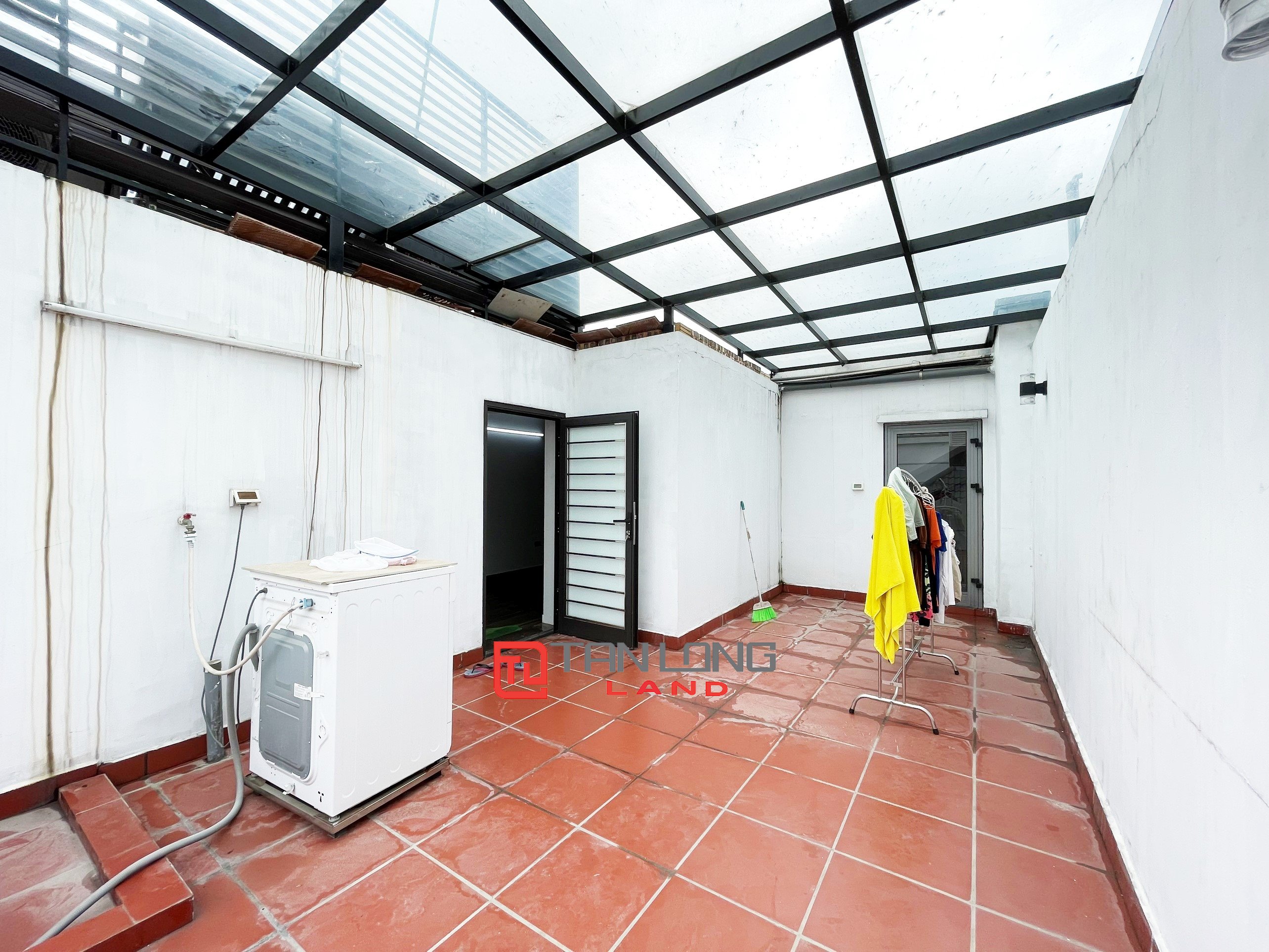 3 Bedroom Semi-Detached Villa for rent at VND 29 million/month at Vinhomes The Harmony 12