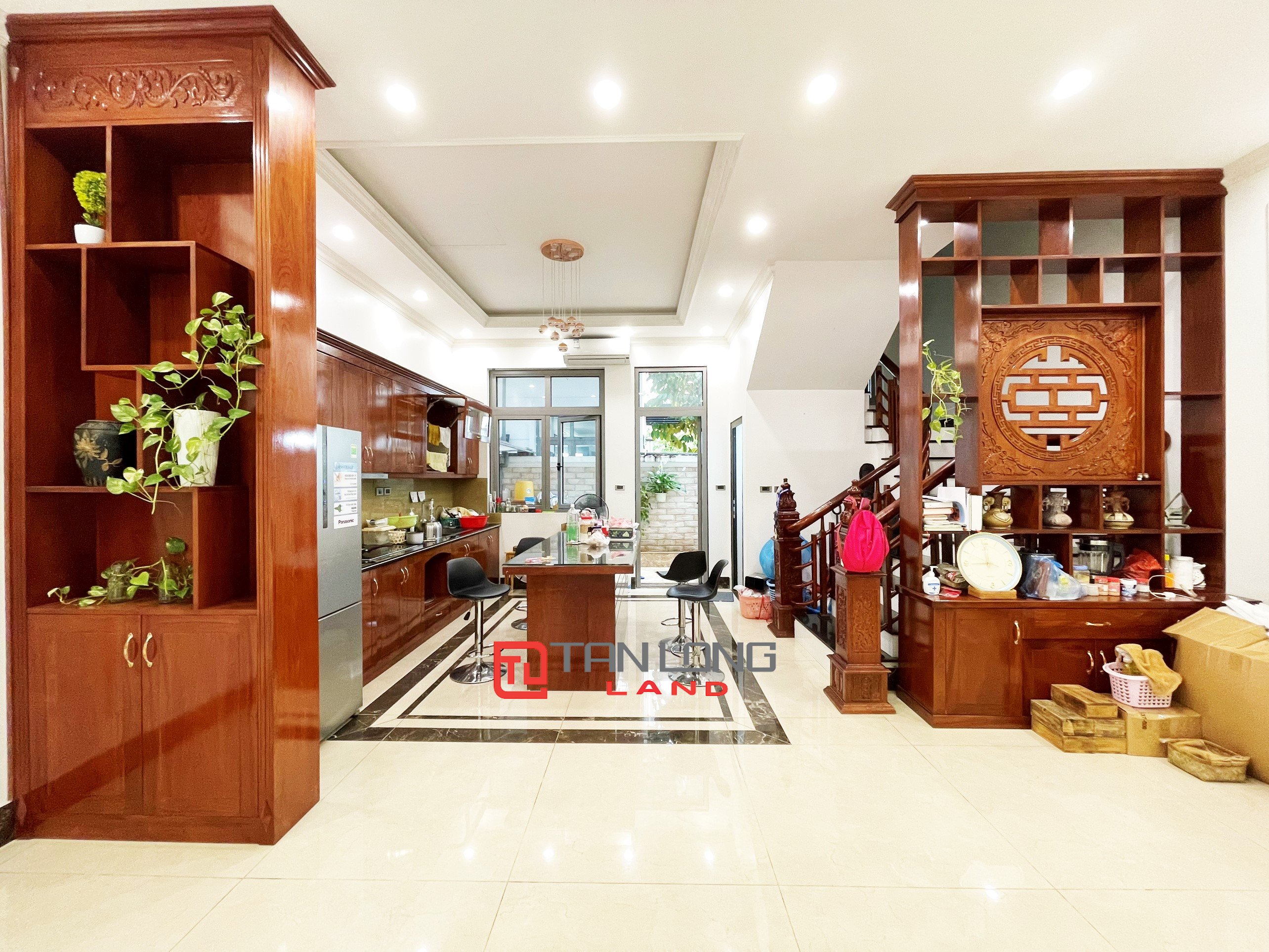 3 Bedroom Semi-Detached Villa for rent at VND 29 million/month at Vinhomes The Harmony 3