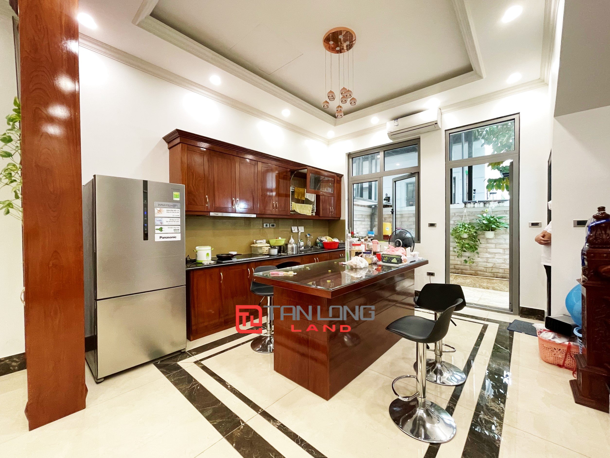 3 Bedroom Semi-Detached Villa for rent at VND 29 million/month at Vinhomes The Harmony 4
