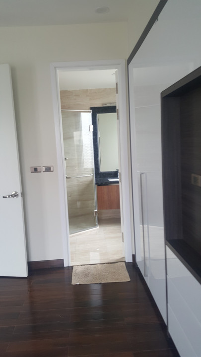 3 Beds | 4 Baths Hoa Lan #8 villa for lease 14