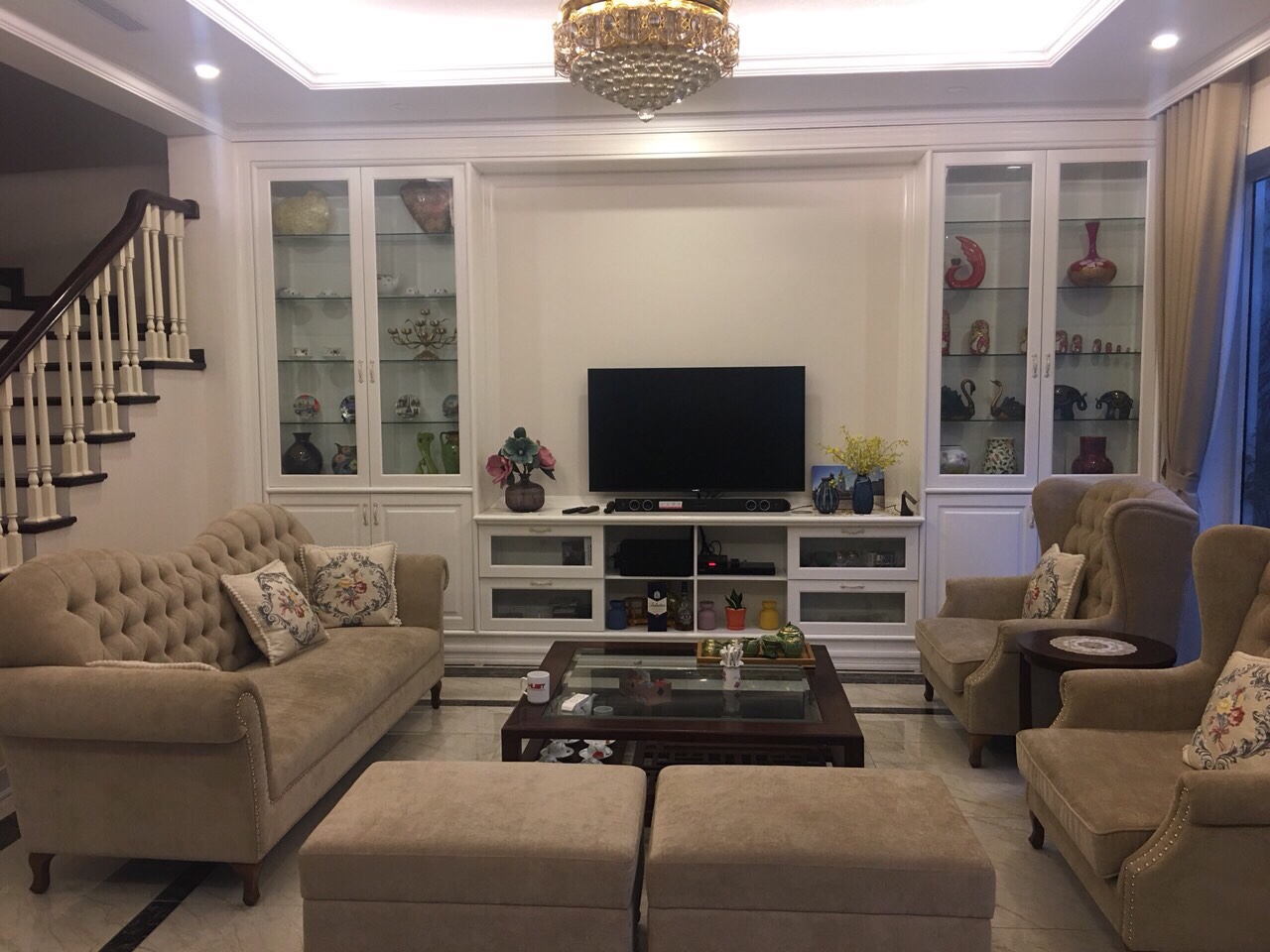 3 Br / 168m2 villa nearby BIS school, modern and bright 1