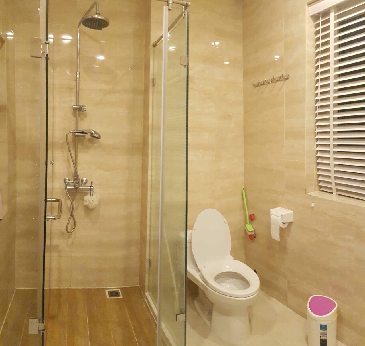 3 Br / 168m2 villa nearby BIS school, modern and bright 8