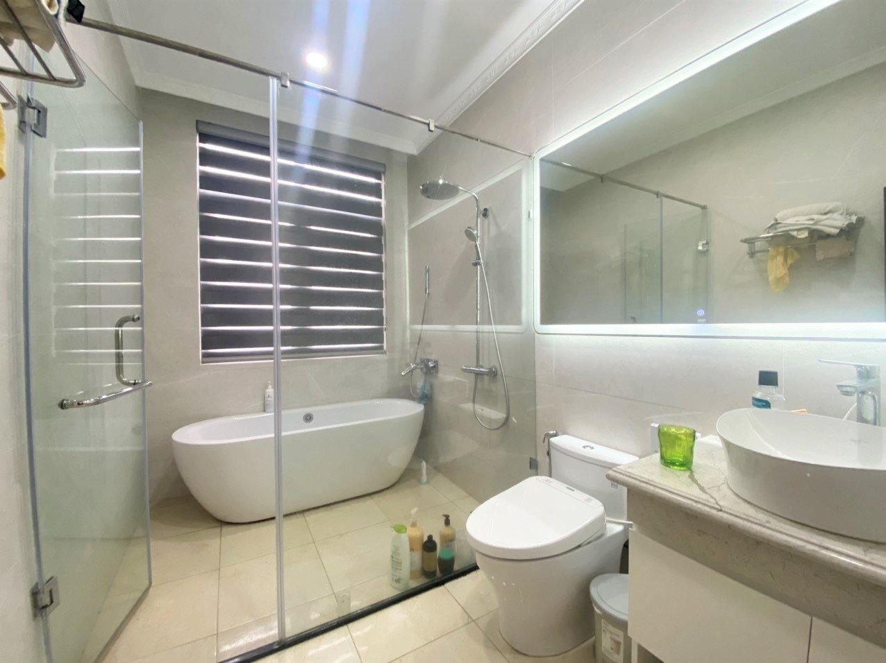 4 Bathrooms Nearby Villa for sale in Vinhomes The Harmony 6