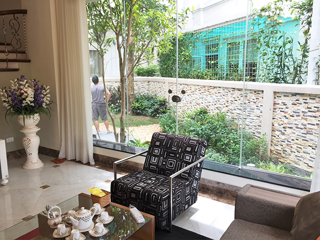 4 bedroom villa for rent on Hoa Phuong, Vinhomes Riverside 1