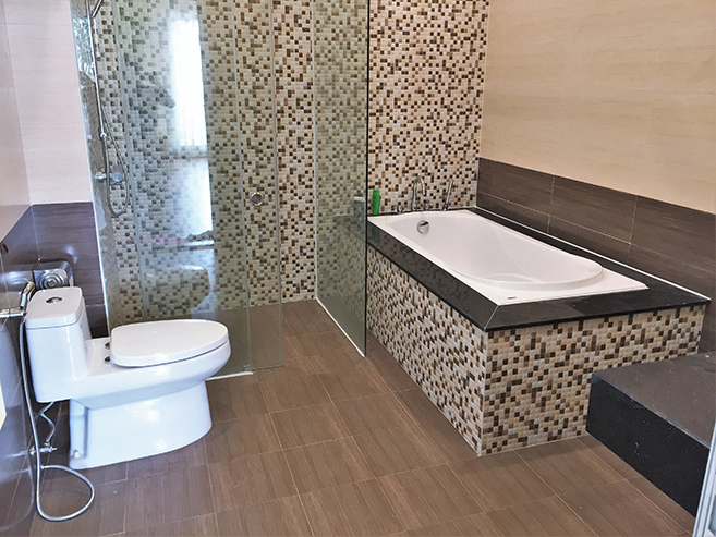 4 bedroom villa for rent on Hoa Phuong, Vinhomes Riverside 13