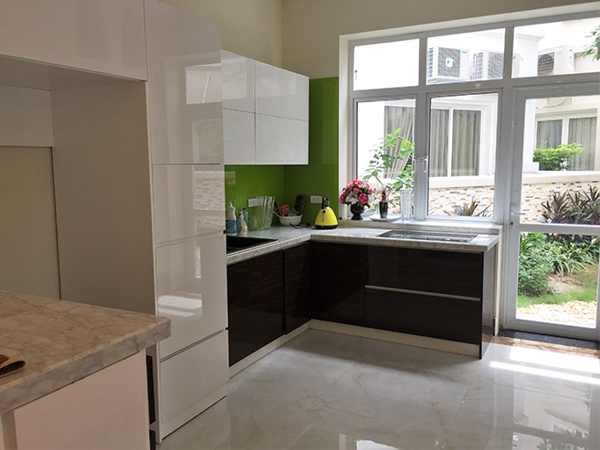 4 bedroom villa for rent on Hoa Phuong, Vinhomes Riverside 5