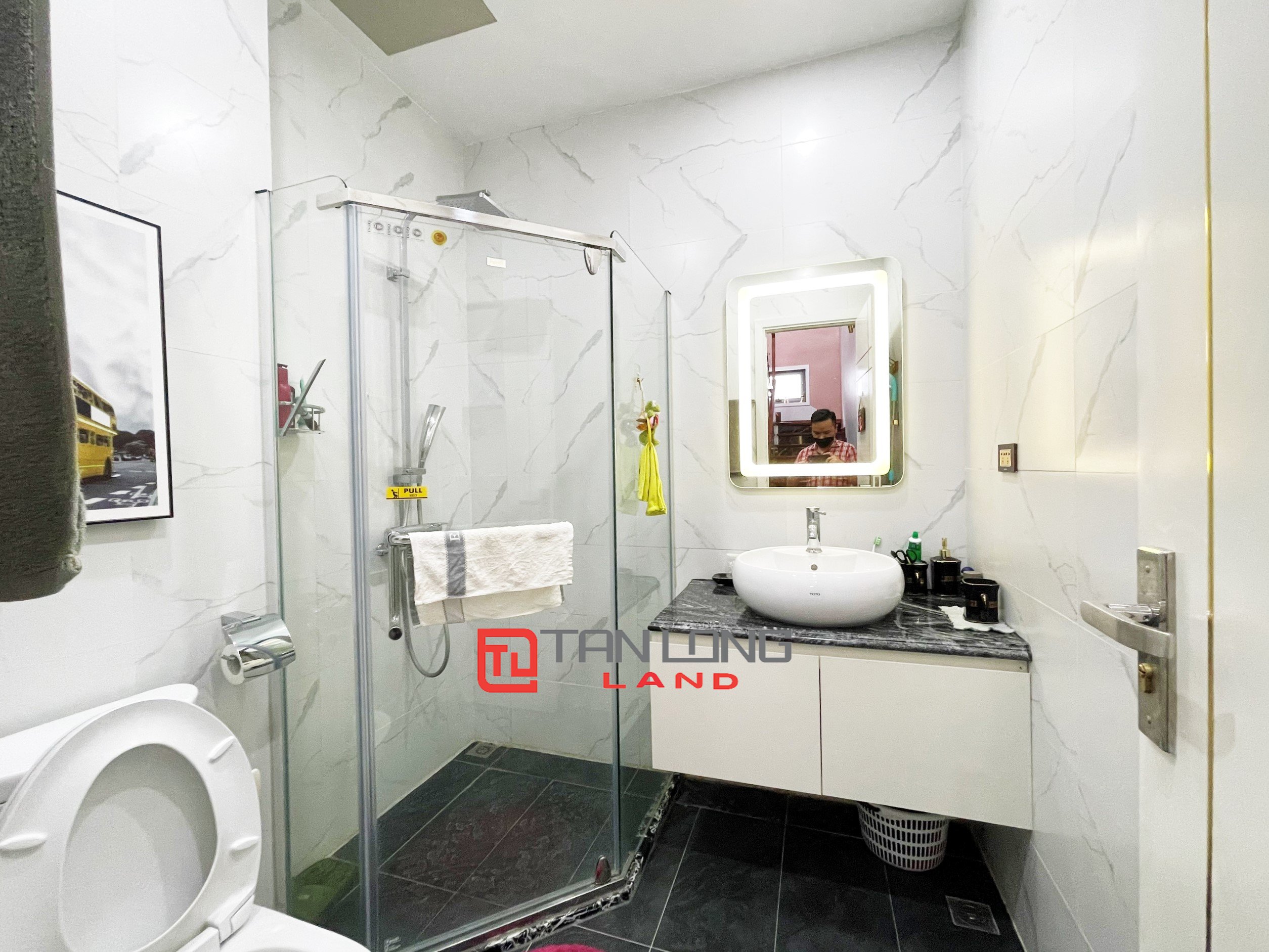 4 Bedrooms Adjacent Villa for rent near Vinschool at Vinhomes The Harmony 16