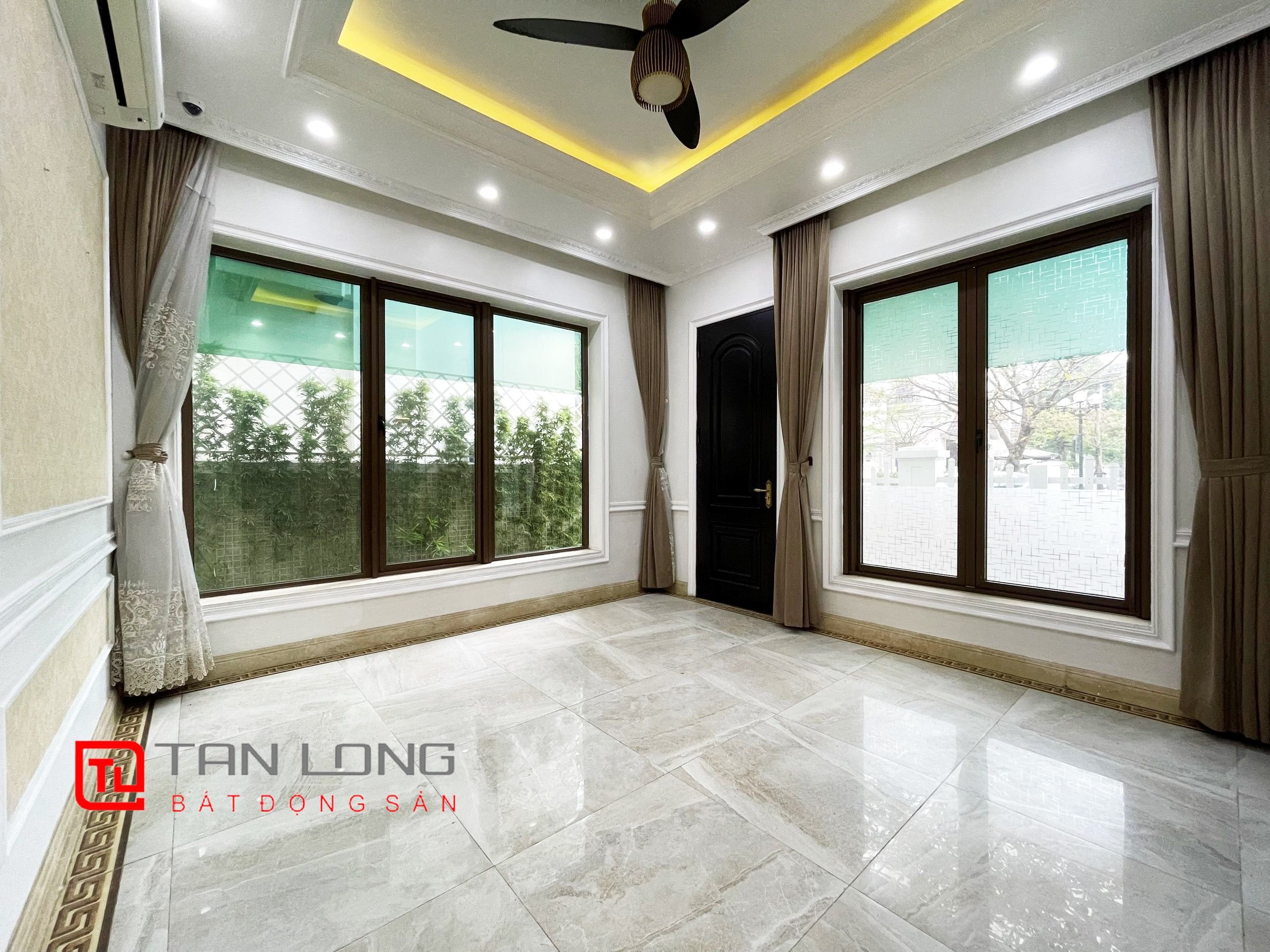 6 Bedrooms Villa for rent in Vinhomes Riverside Urban Area 4