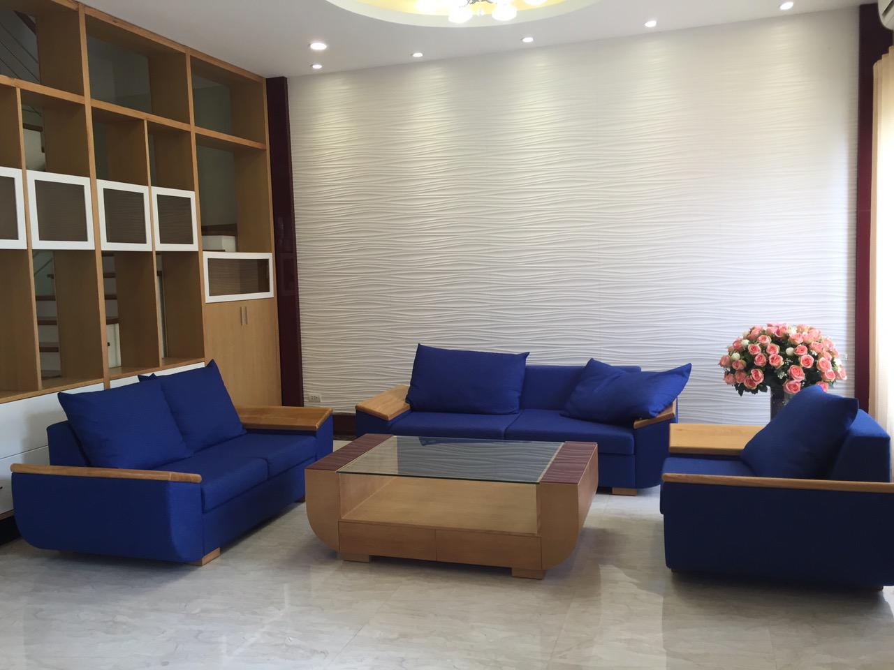 A brand new beautiful 4 bedroom villa with river view for rent in Vinhomes Riverside, Long Biên 2