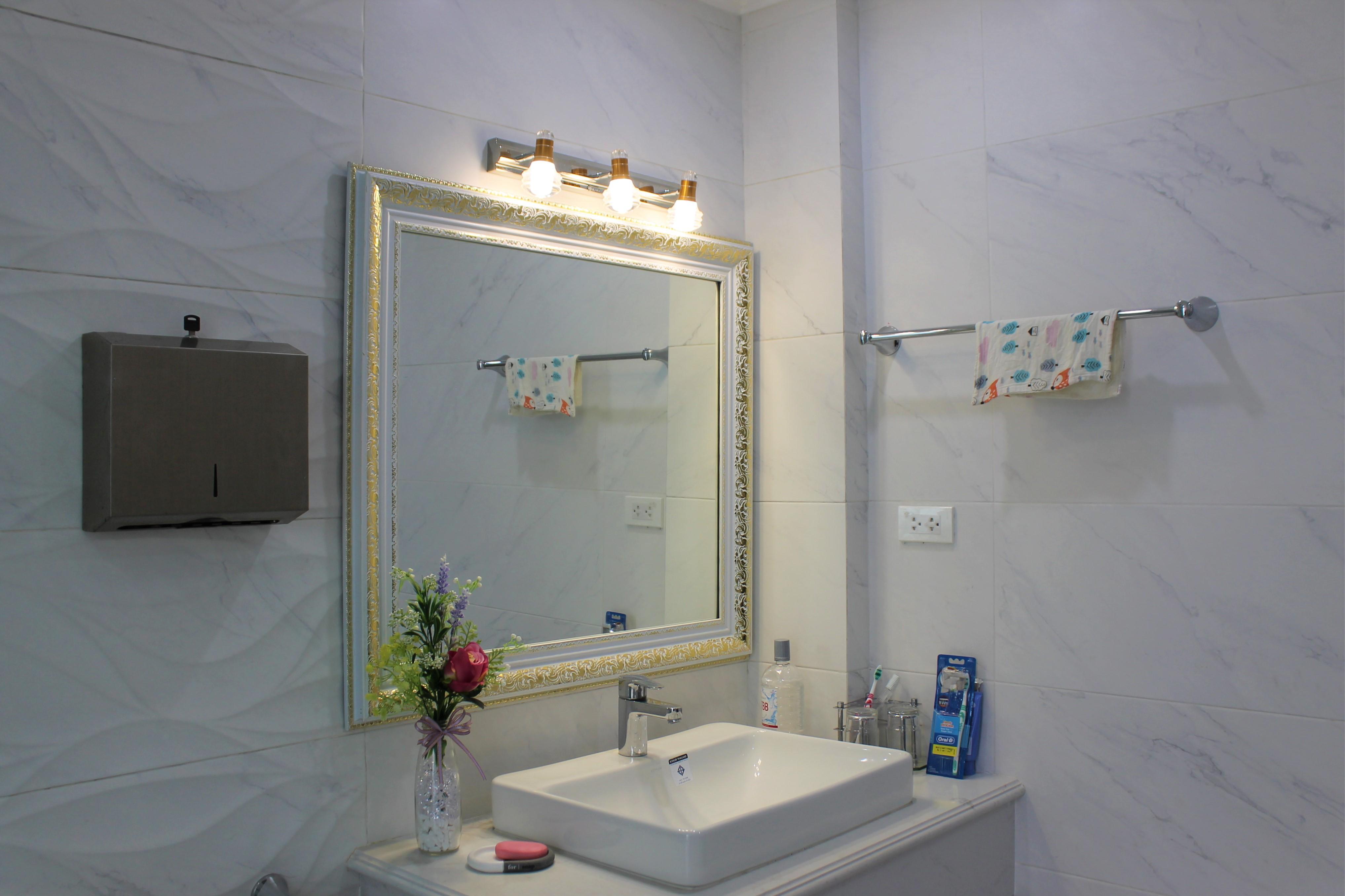A Charming Detached Villa close to BIS for sale in Vinhomes Riverside 12