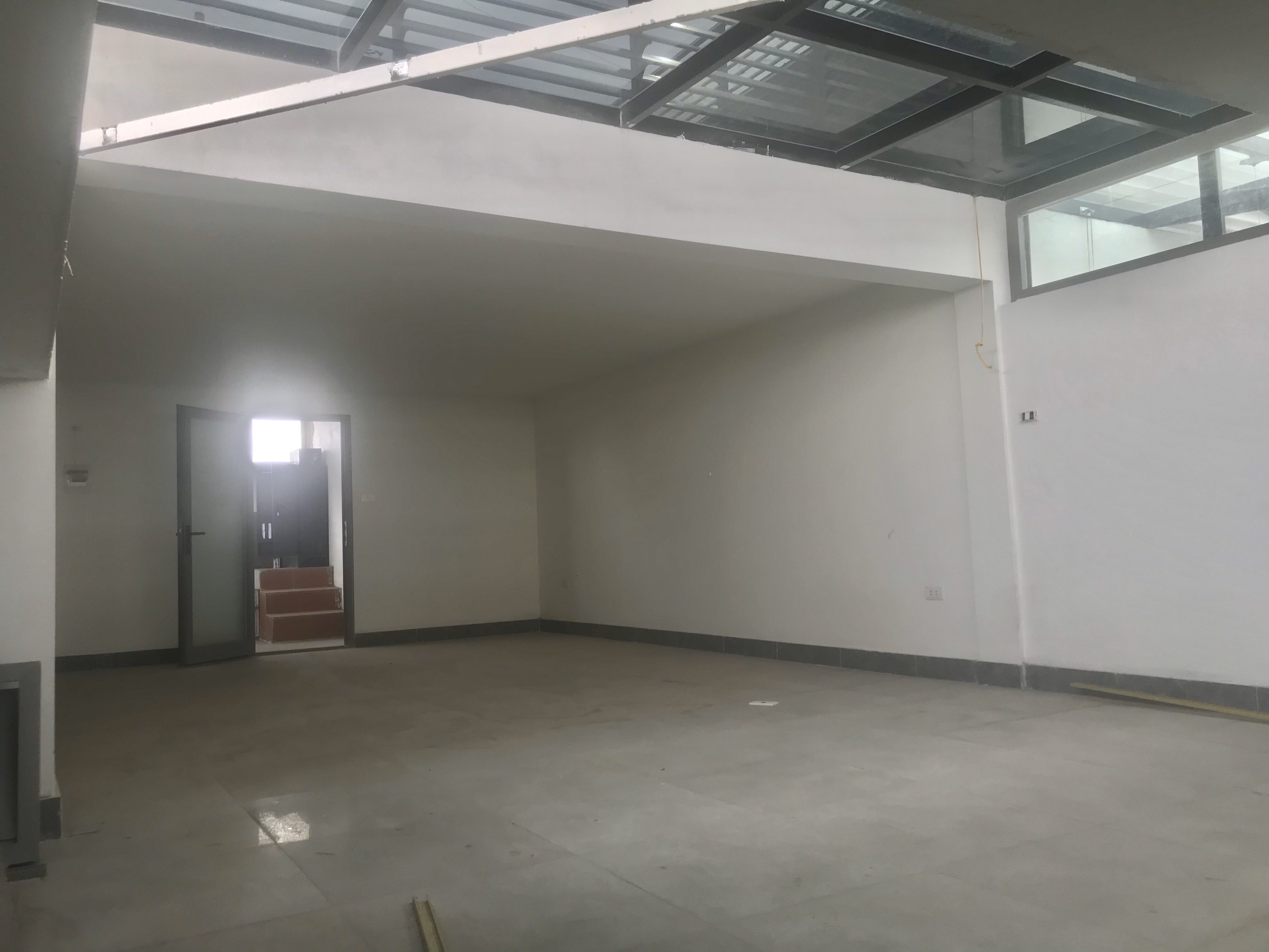 A Spacious Shophouse Villa for rent in Vinhomes The Harmony 6