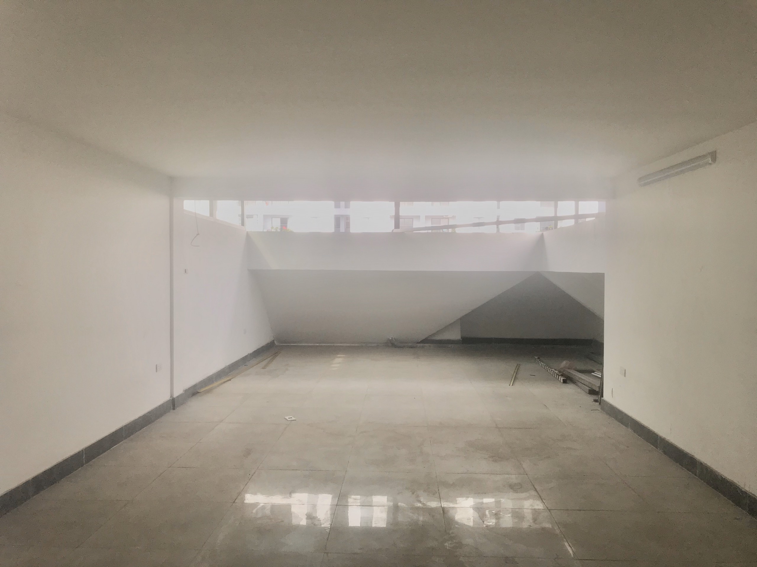 A Spacious Shophouse Villa for rent in Vinhomes The Harmony 8