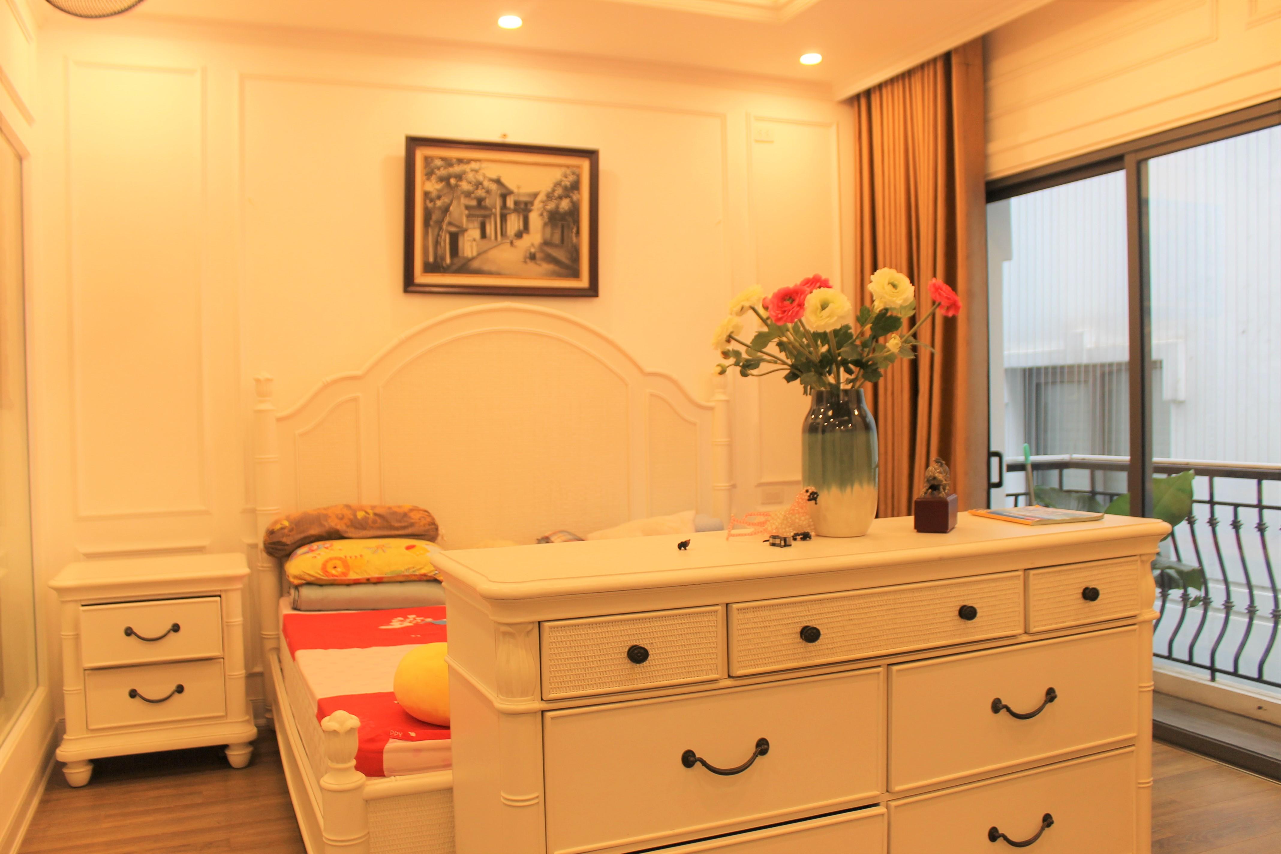 An Elegant Duplex Villa for rent with high-end furniture and elevator in Vinhomes The Harmony 11