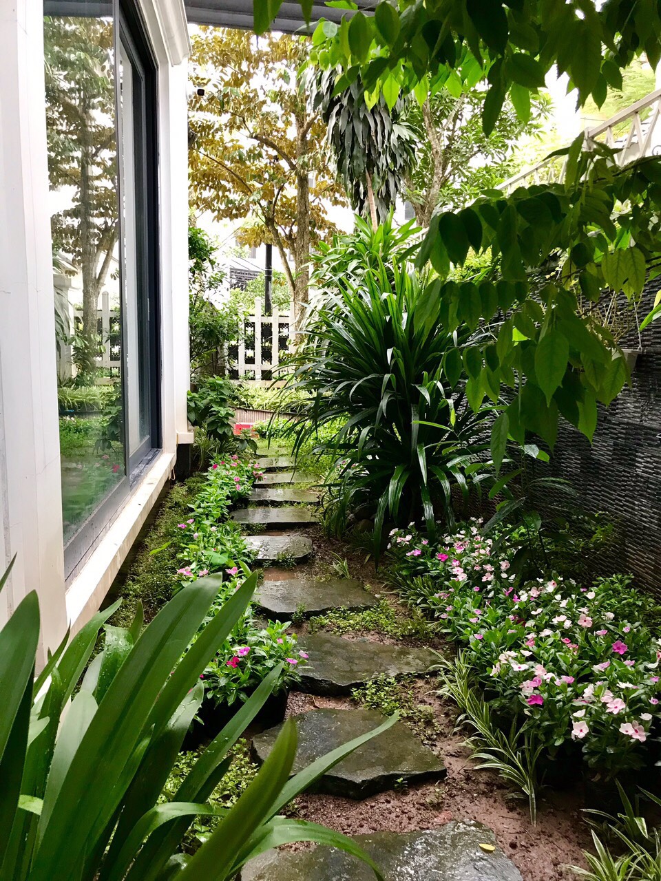Anh Dao For Rent In Vinhomes Riverside Fully Furnished 10