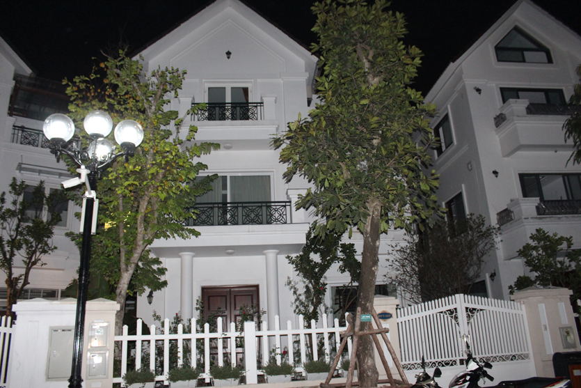 Anh Dao Villa For Rent Fully Furnished, Cheapest Villa In Vinhomes Riverside 1