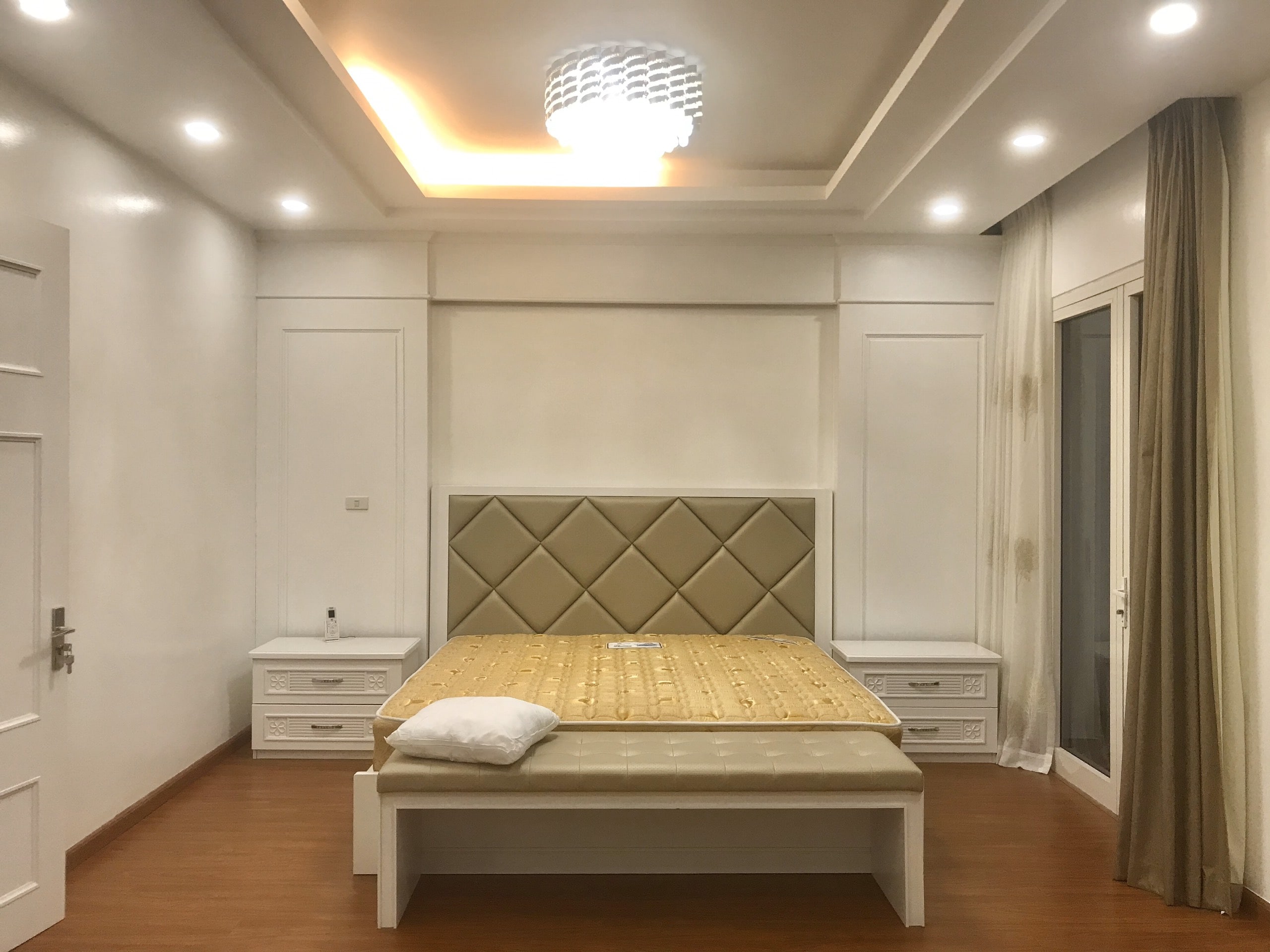 Anh Dao villas for rent in Vinhomes Riverside 13
