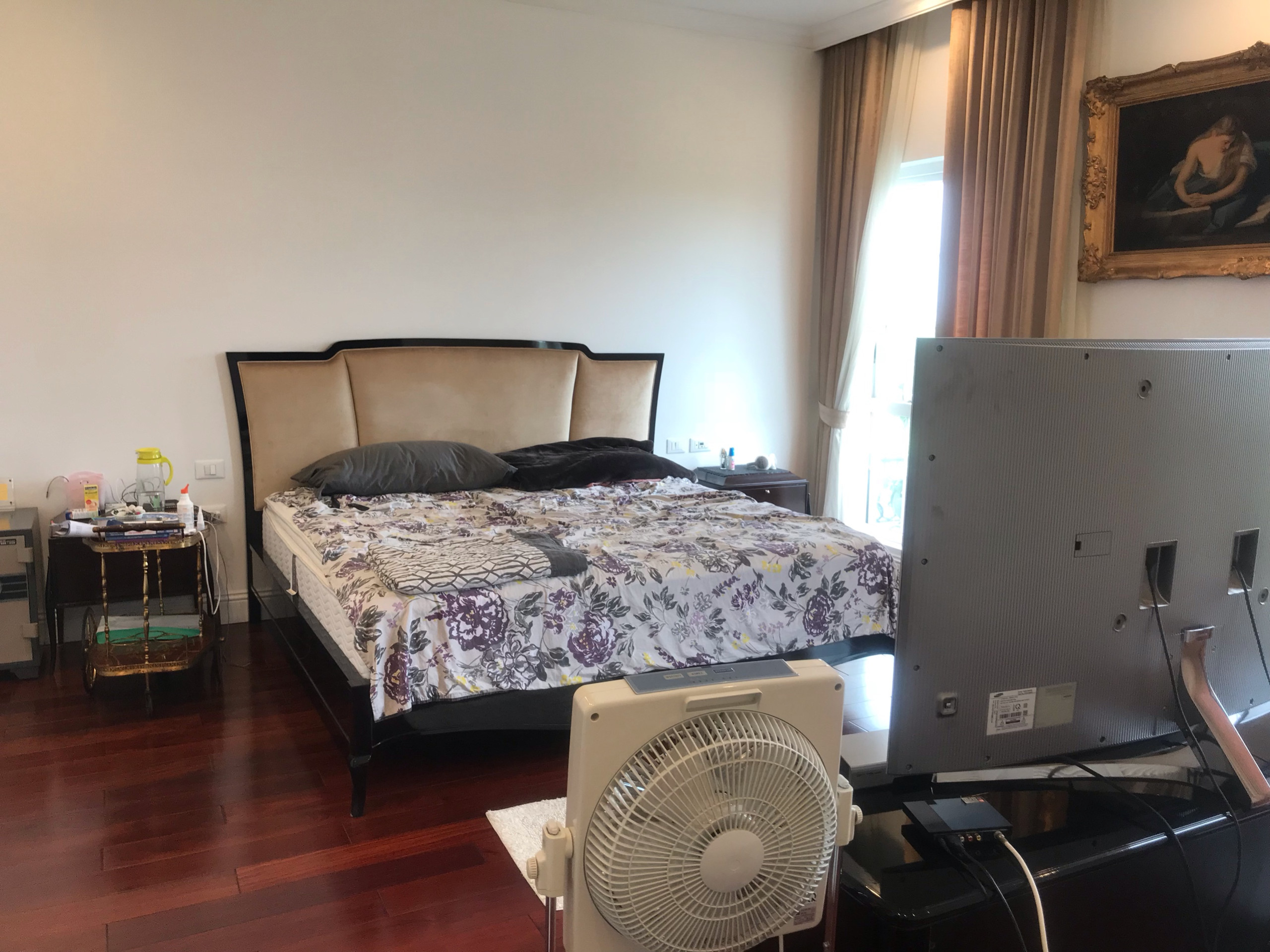 Beautiful house for rent in Vinhomes Riverside - Lake View Elevator 4 Bed 10