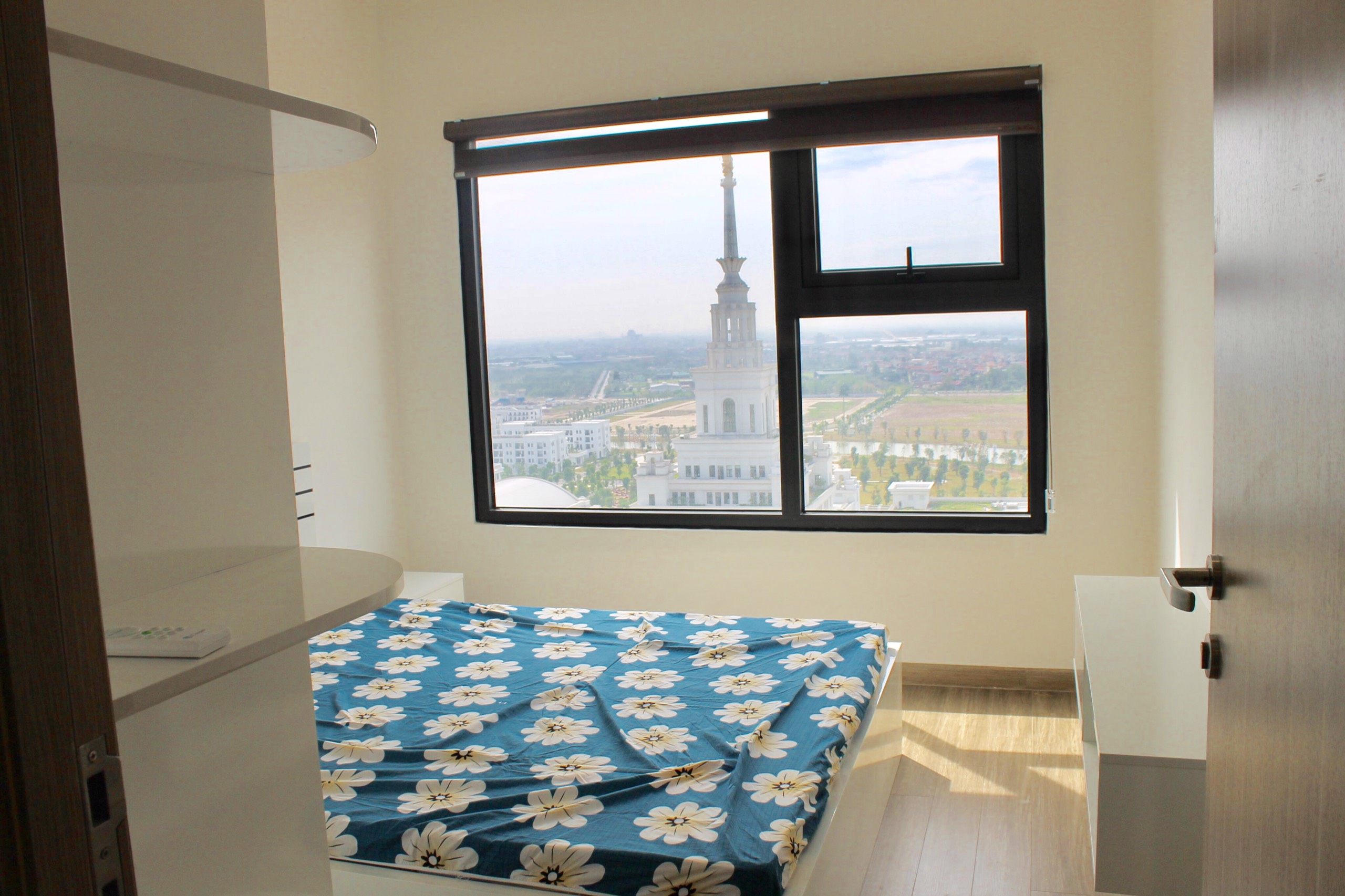 BRAND-NEW 2 BEDS APARTMENT TO RENT IN VINHOMES OCEAN PARK S2.18 AMAZING VIEW TO VIN UNIVERSITY 6