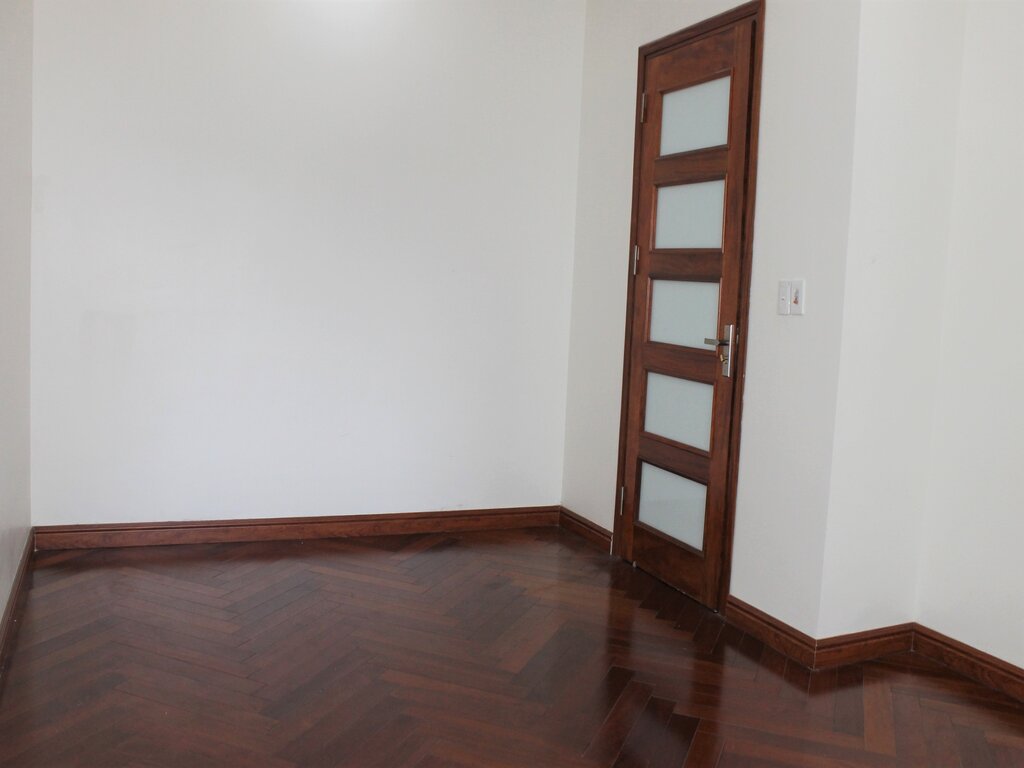 Cheap 4-bedroom Semi-detached Villa for rent in Vinhomes the Harmony 11