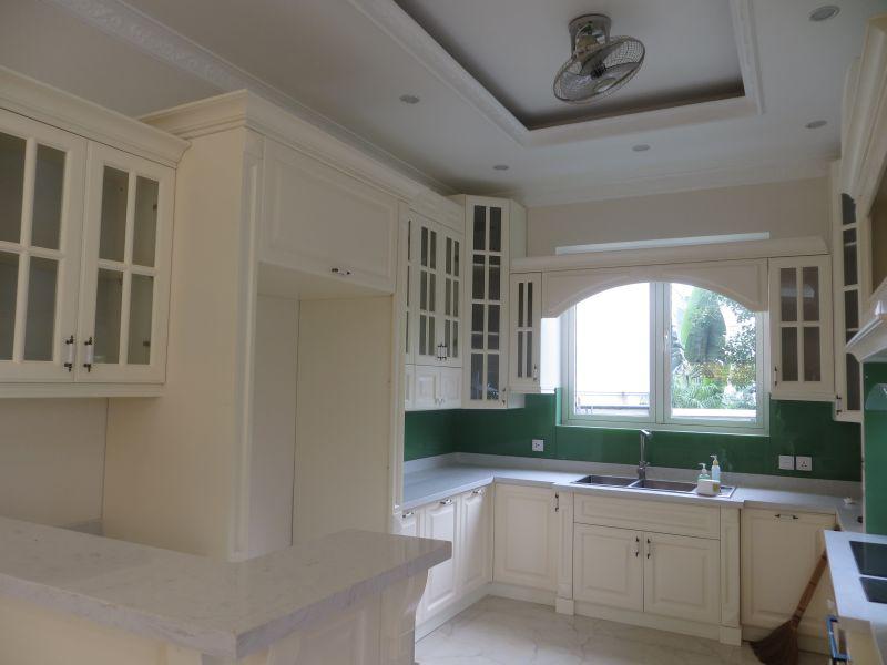 Classical detached Villa for rent at Vinhomes Riverside, Long Bien, Ha Noi 8