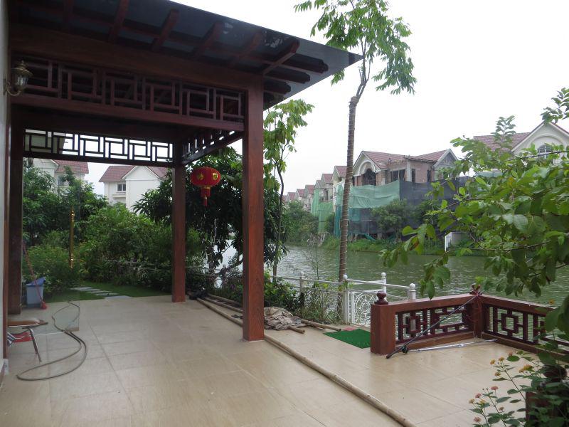 Classical detached Villa for rent at Vinhomes Riverside, Long Bien, Ha Noi 20