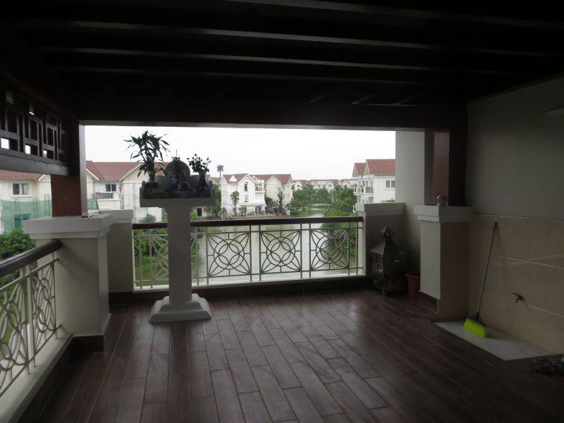 Classical detached Villa for rent at Vinhomes Riverside, Long Bien, Ha Noi 22