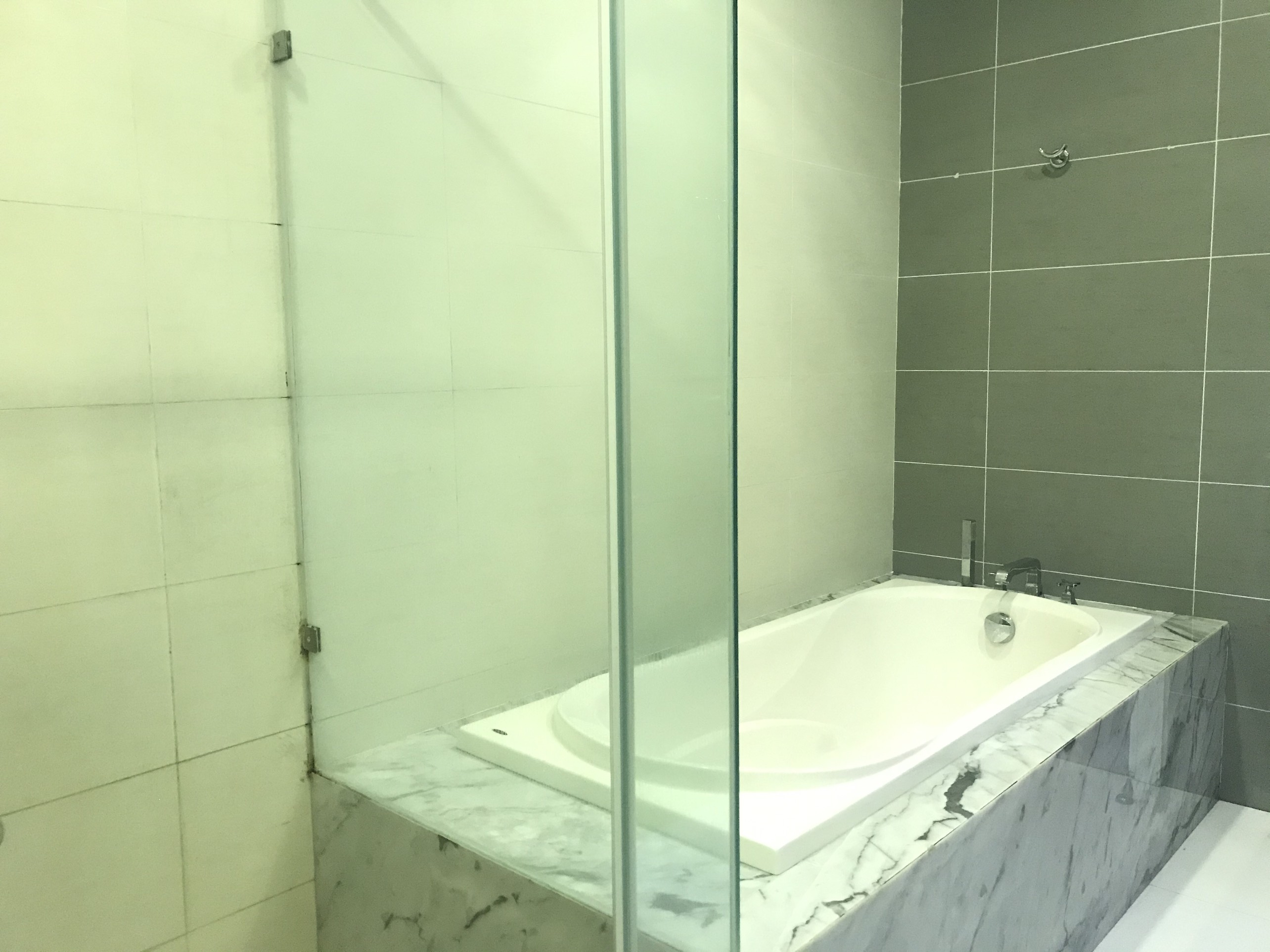 Comodious villas for rent in Hoa Sua 10 - Vinhomes Riverside 15