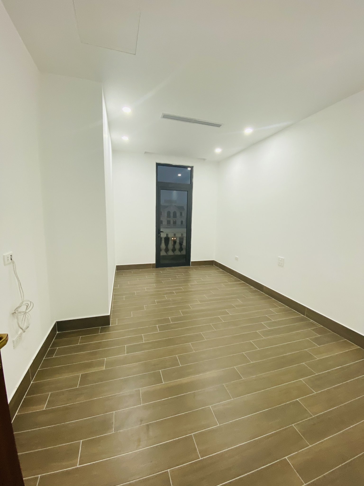 Delightful Shophouse for sale in Ngoc Trai Subdivision 10