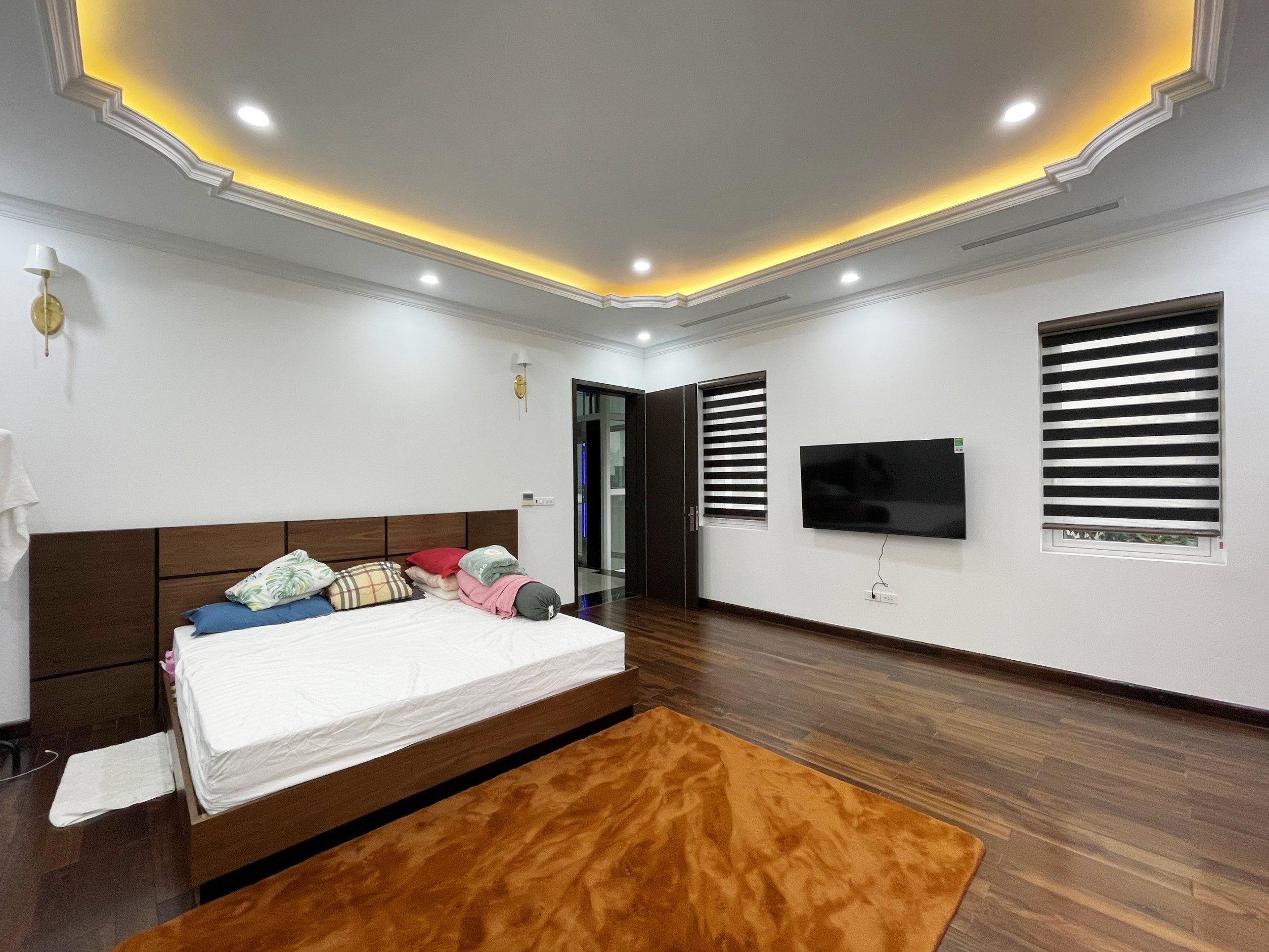 Detached house for sale in Vinhomes Riverside Hoa Lan 11