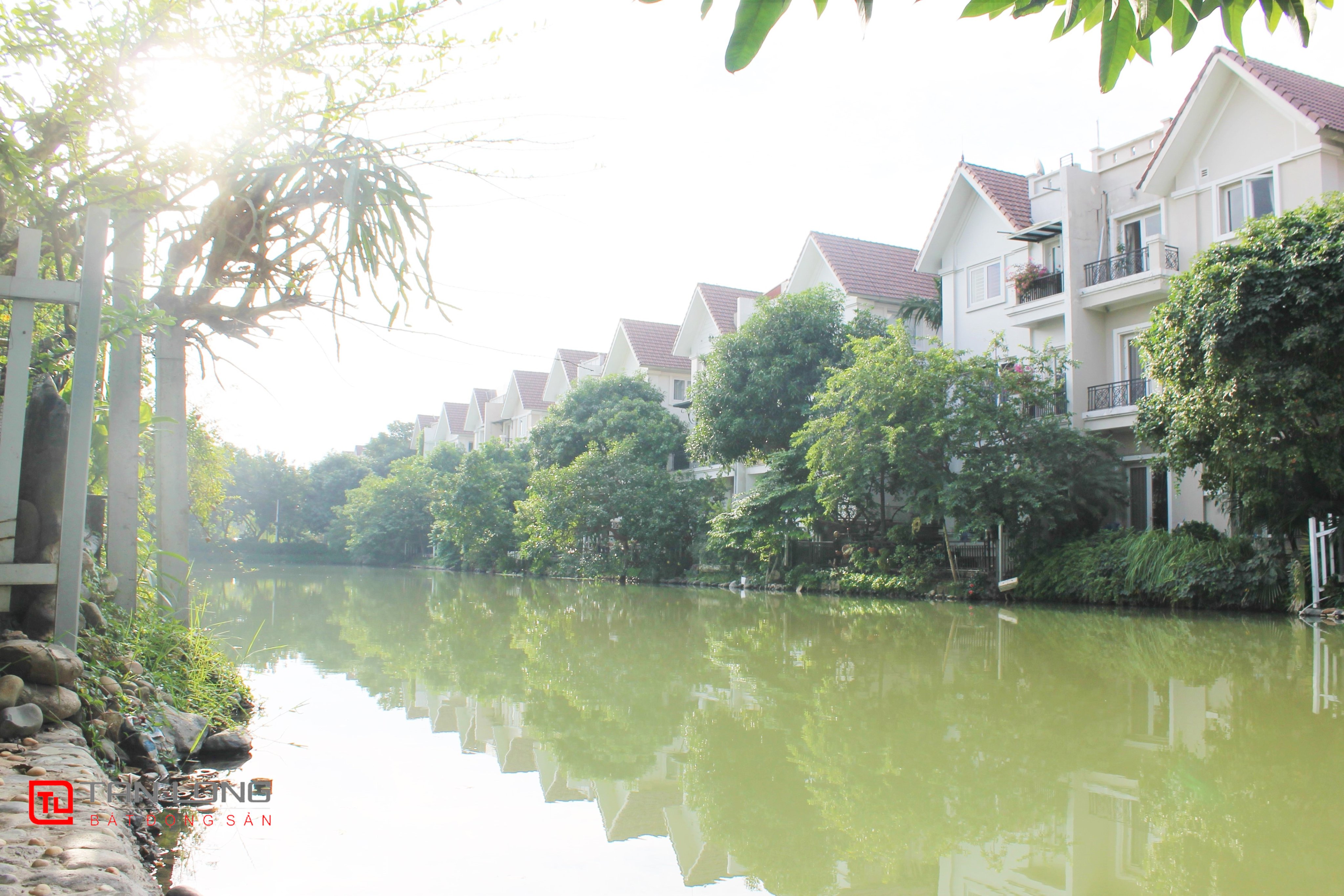 Duplex Villa for rent 225sqm in Vinhomes Riverside 11