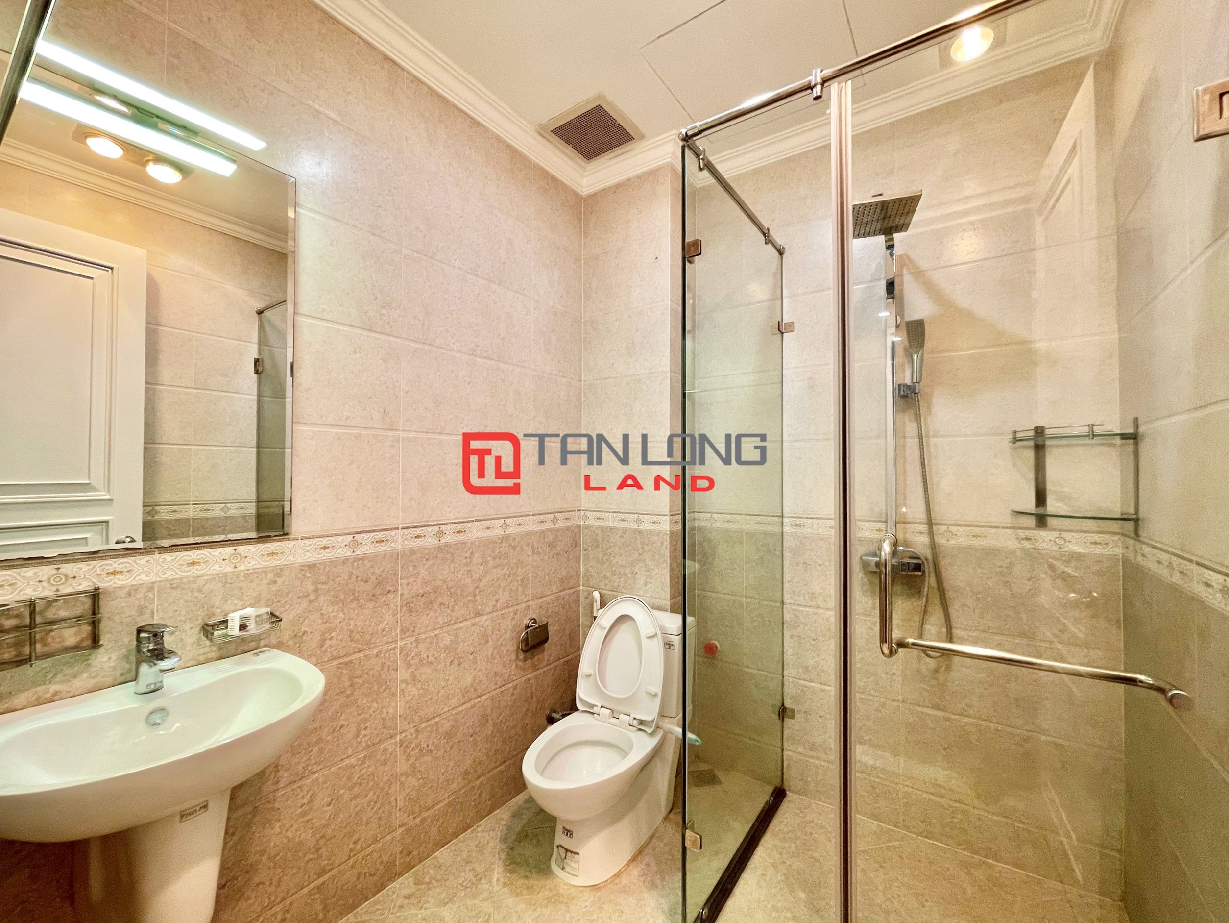 Duplex Villa for rent in Anh Dao Sub-area near Vincom Shopping Center at Vinhomes Riverside Long Bien 8