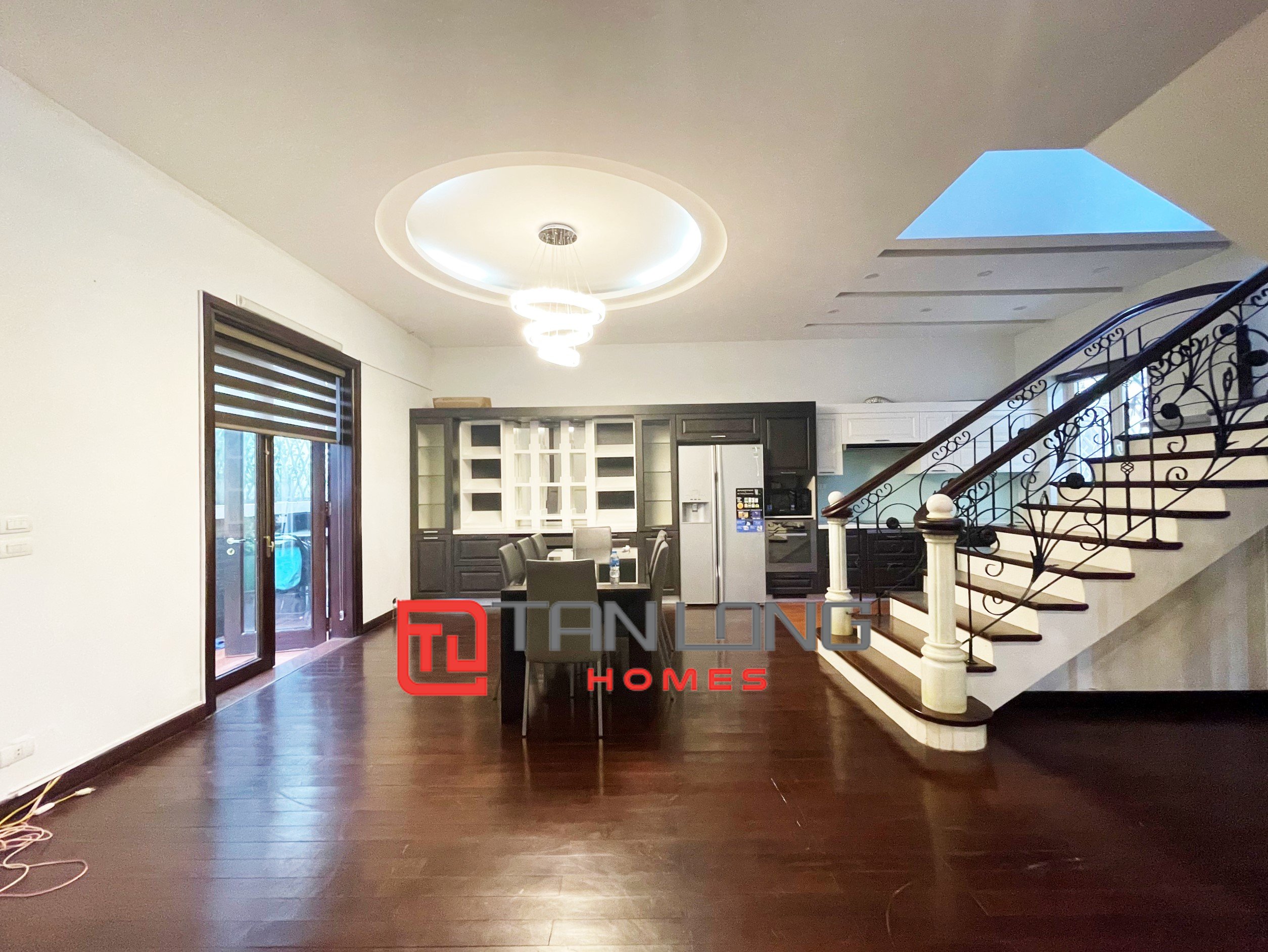 Duplex Villa for rent with full furniture at Vinhomes The Harmony 3