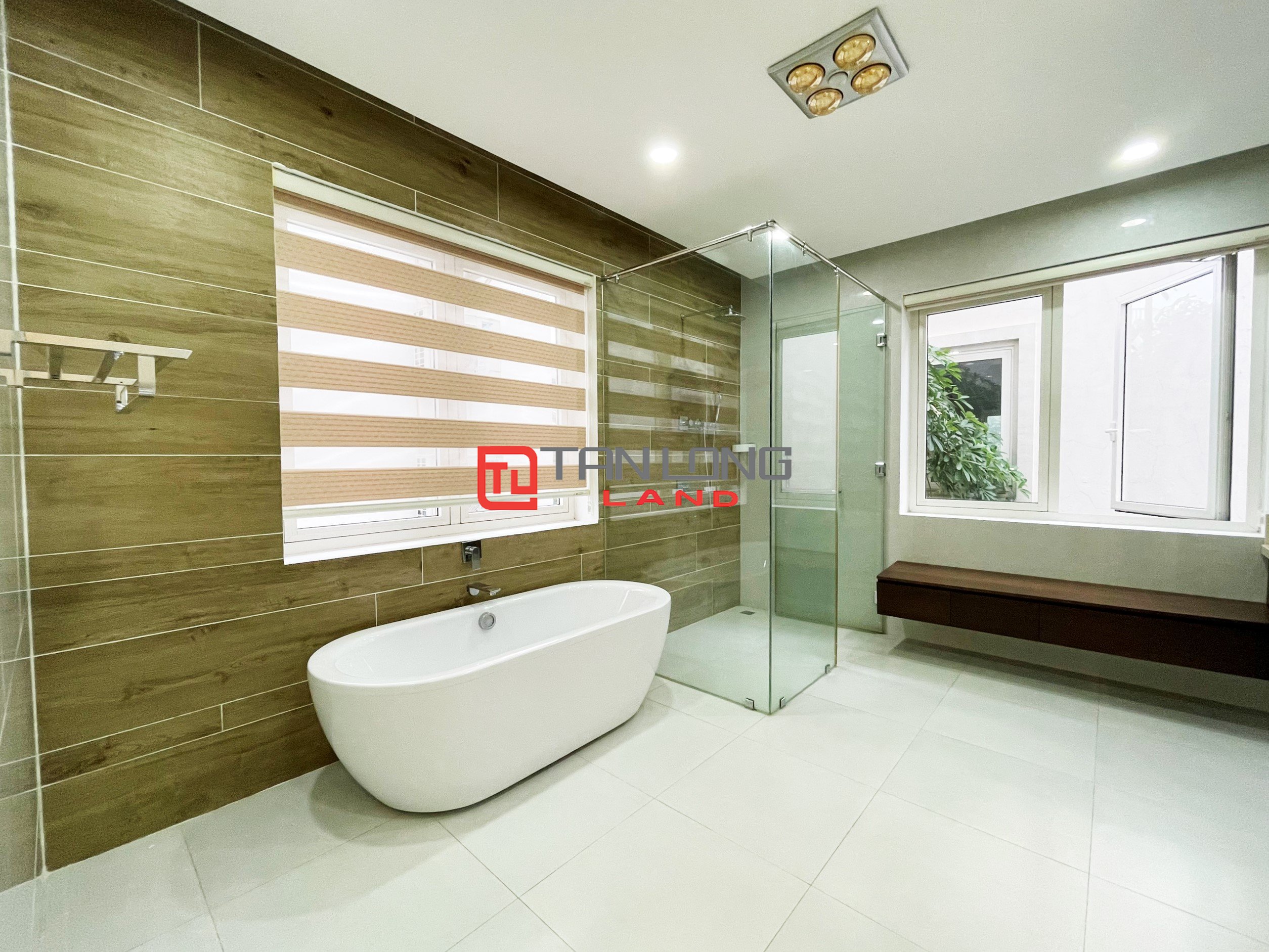 Duplex Villa for rent with Full Furniture Cheap Price in Vinhomes Riverside Long Bien 13