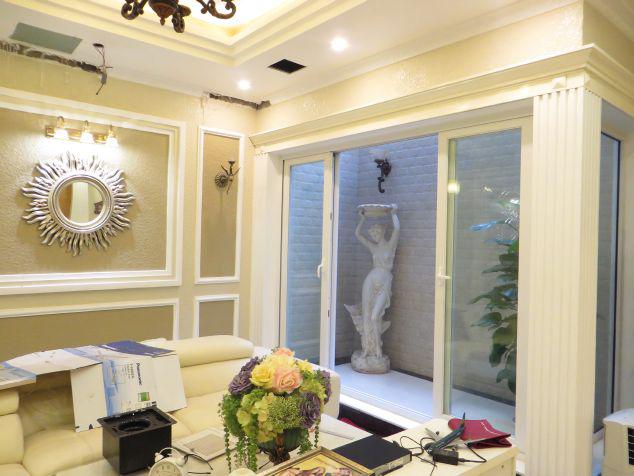 Elegant 4 bedroom villa for rent at Vinhomes Riverside 16