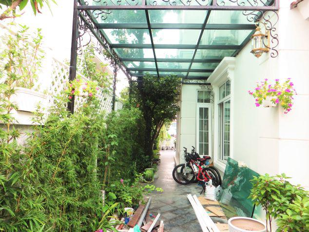 Elegant 4 bedroom villa for rent at Vinhomes Riverside 20