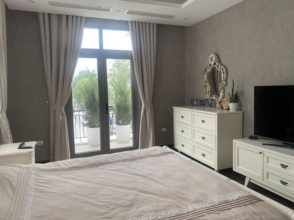 Fascinating 180sqm house for sale in Vinhomes The Harmony urban town 6