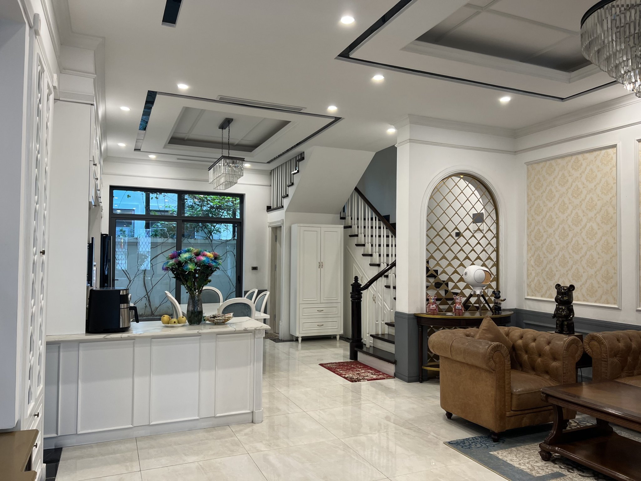 Fully furnished 4 Bedroom Semi-detached Villa for rent at Vinhomes The Harmony 3