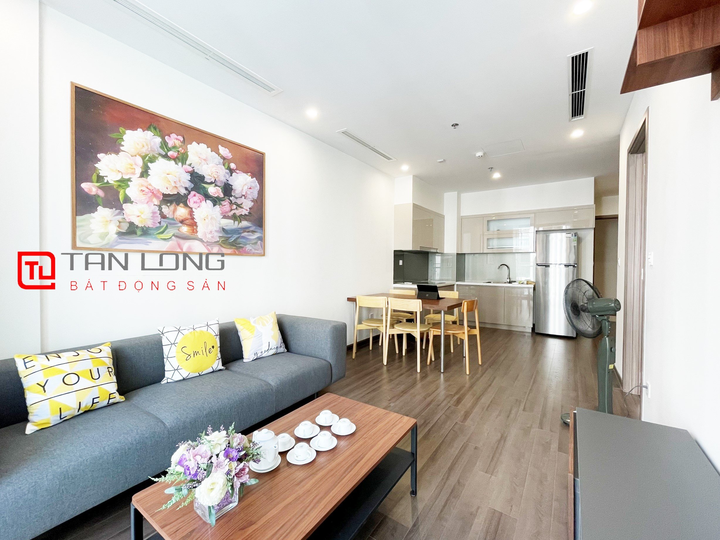 Fully Furnished Apartment for rent in S2 building at Vinhomes Symphony 1