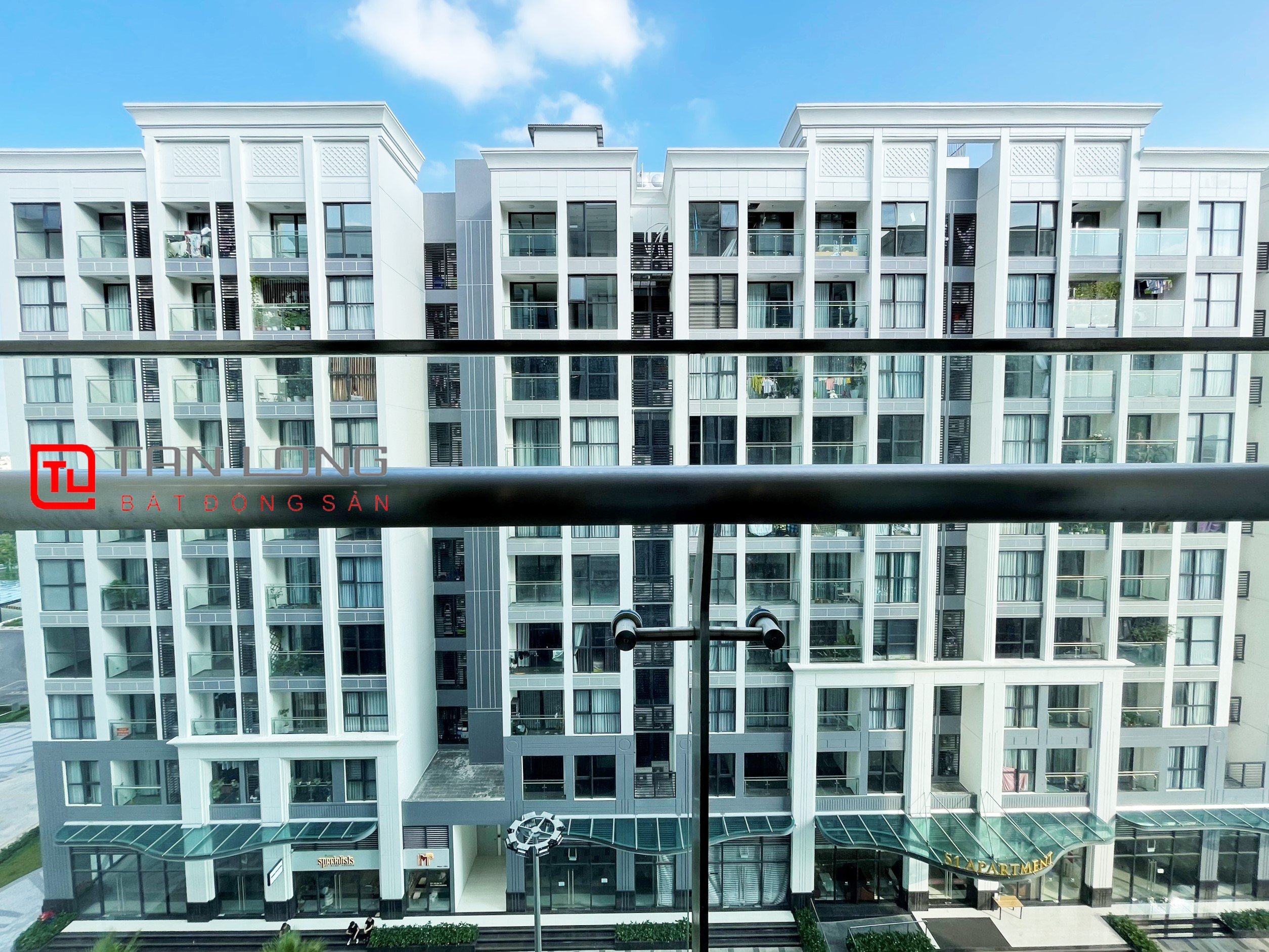 Fully Furnished Apartment for rent in S2 building at Vinhomes Symphony 11